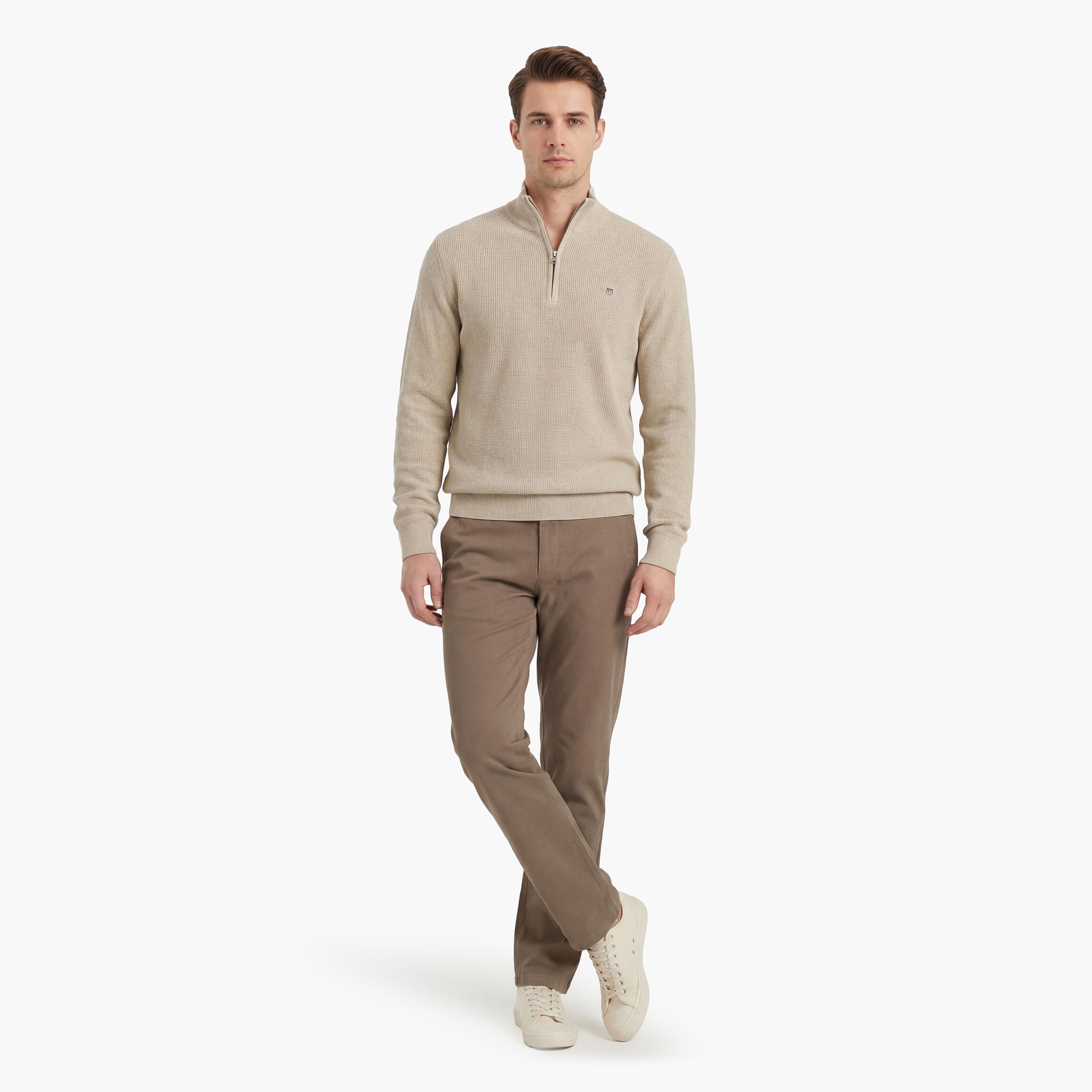 سويتر رجالي بارز الملمس بأكمام طويلة وياقة مرتفعة من جانت-men-clothing-sweatersandpullovers-image-2