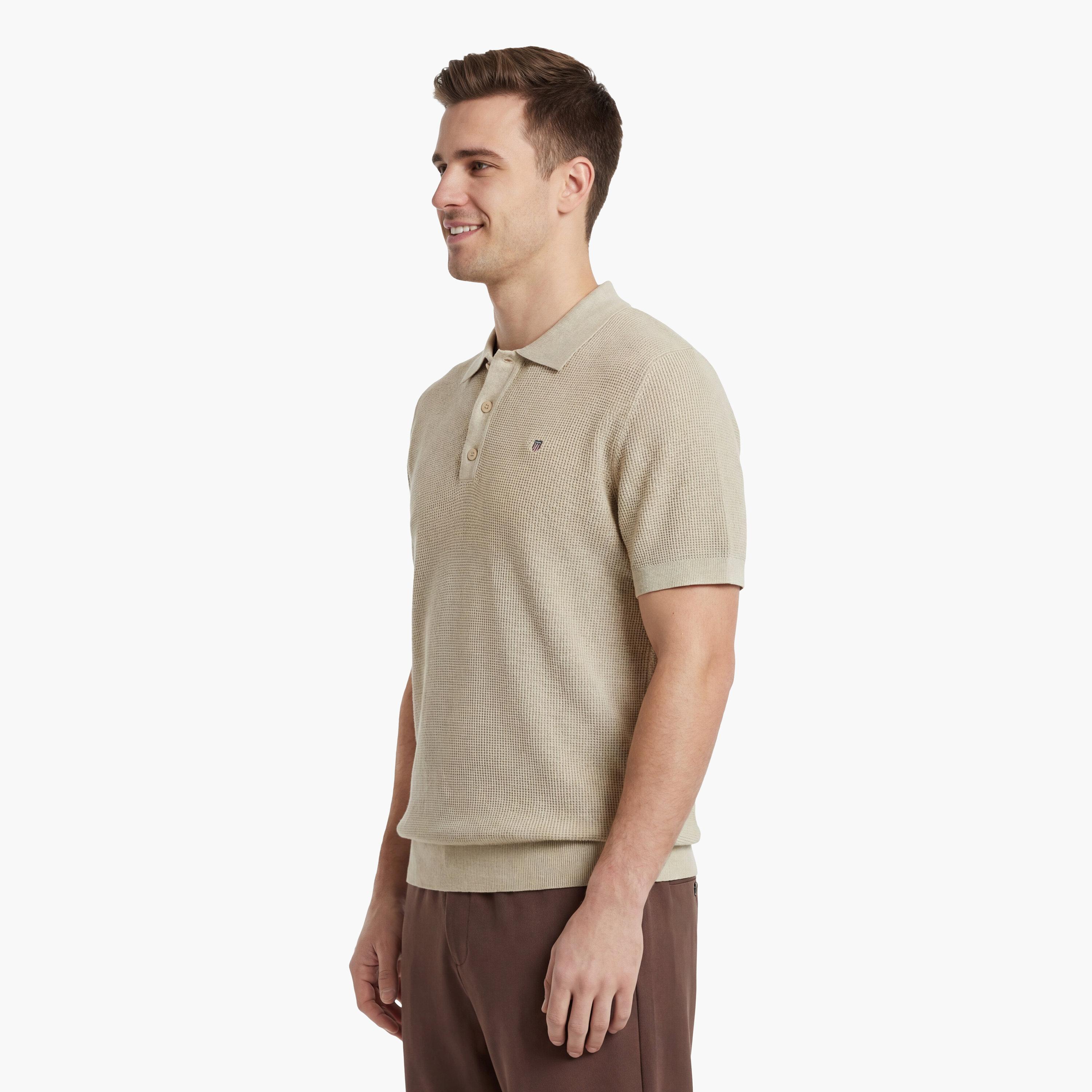 تي شيرت بولو رجالي بارز الملمس بأكمام قصيرة وبياقة من جانت-men-clothing-tshirtsandpolos-polos-image-9