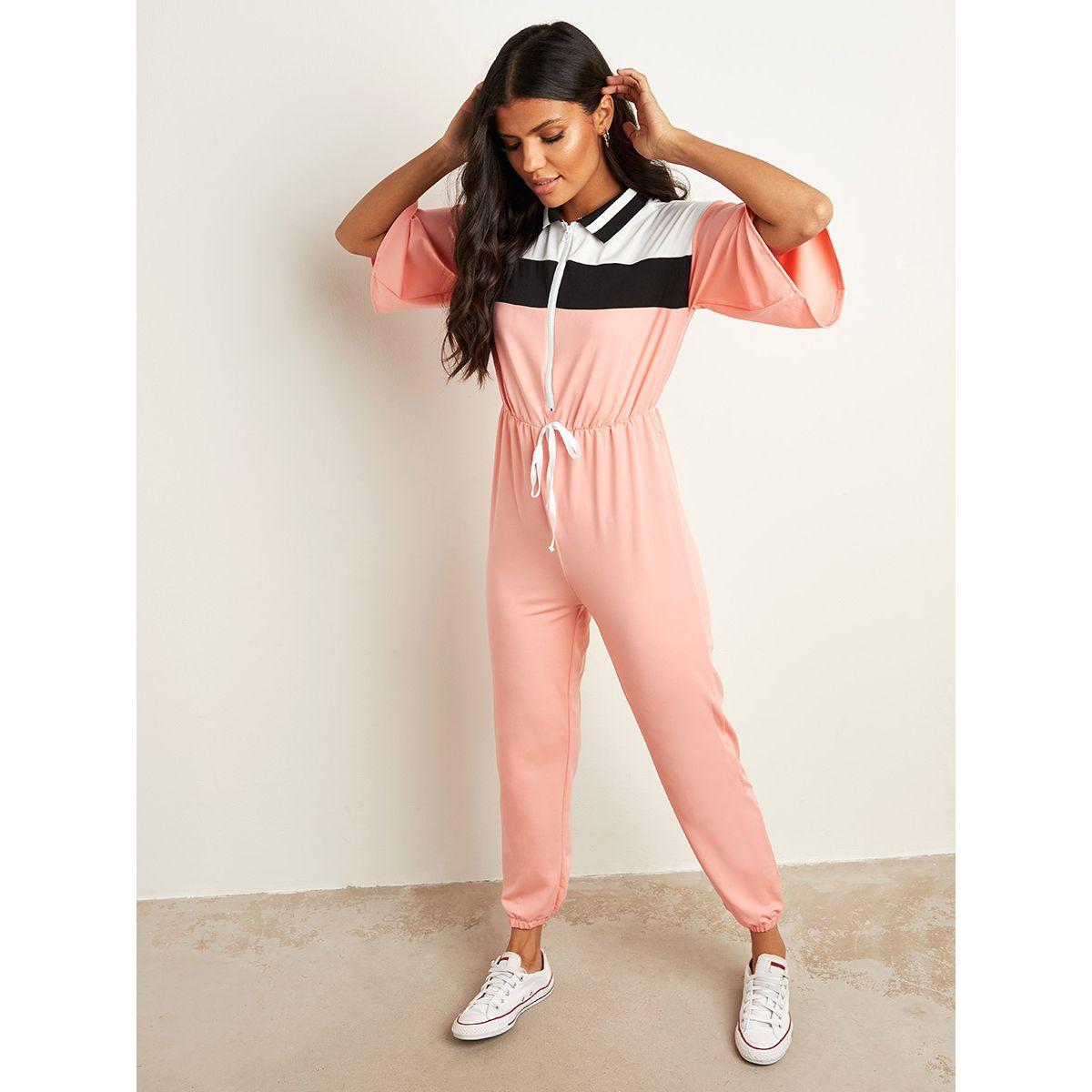 Styli Color Block Short Sleeves Jumpsuit with Front Zip Closure-women-clothing-jumpsuits-image-1