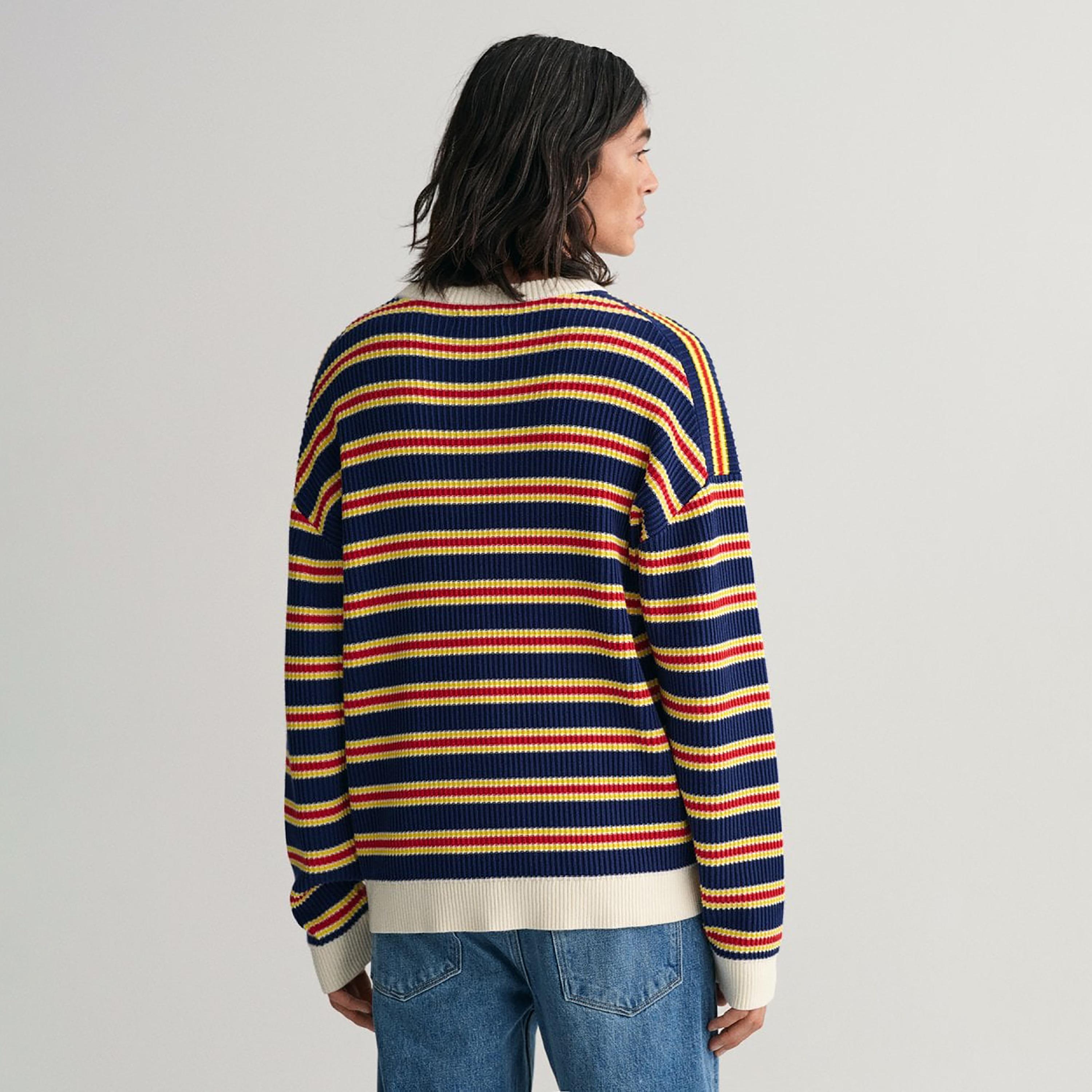 سويتر من جانت مخططة بياقة دائرية وأكمام طويلة-men-clothing-sweatersandpullovers-image-4