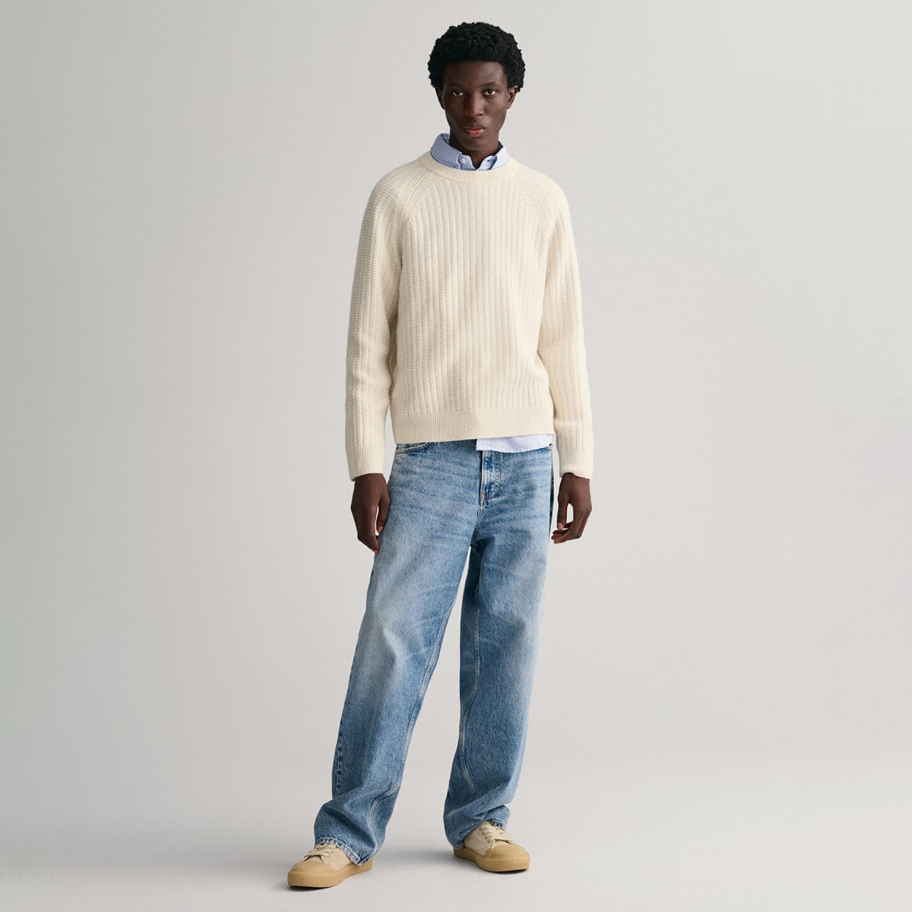 Gant Knitted Crew Neck Raglan Sleeves Sweater-men-clothing-sweatersandpullovers-image-2