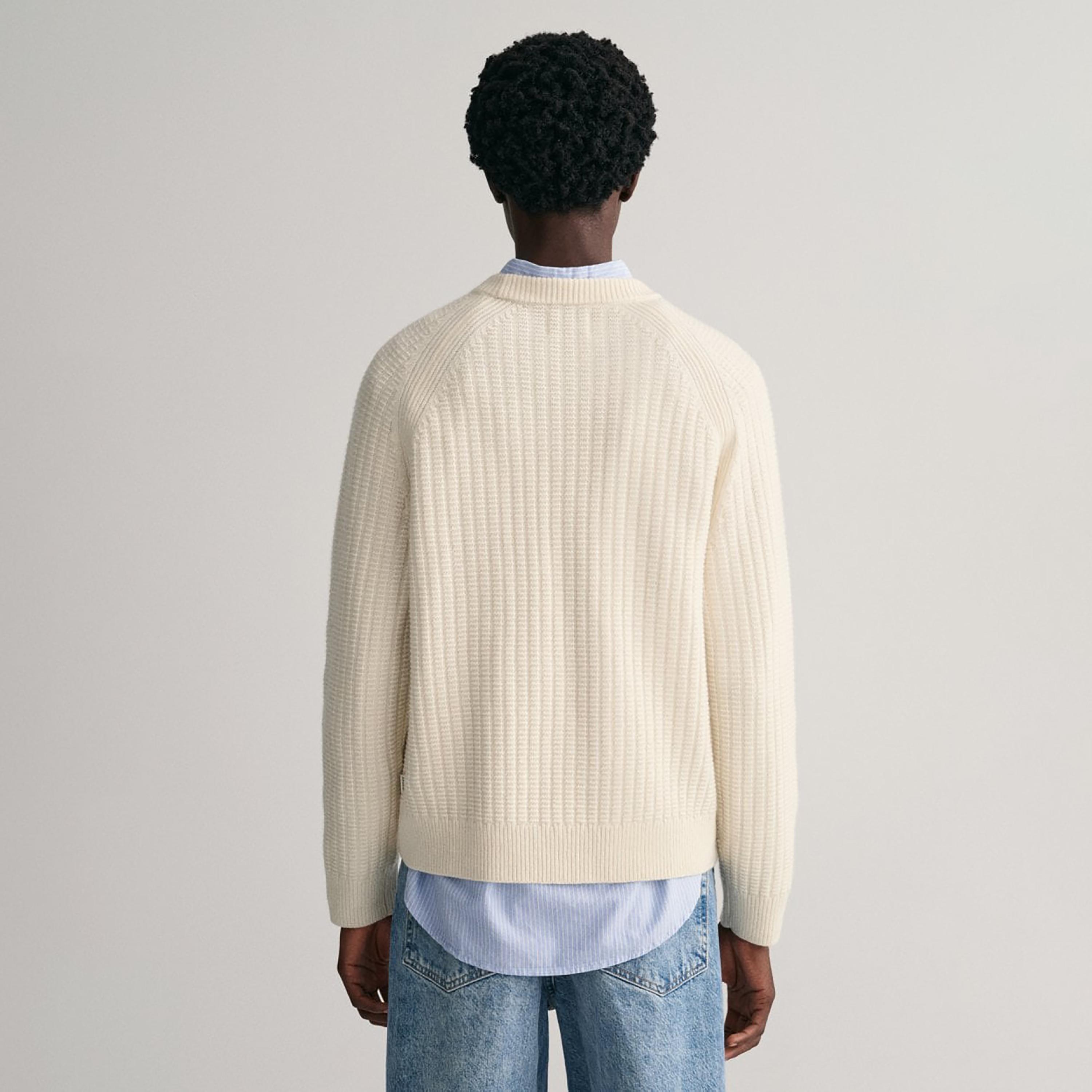 Gant Knitted Crew Neck Raglan Sleeves Sweater-men-clothing-sweatersandpullovers-image-4