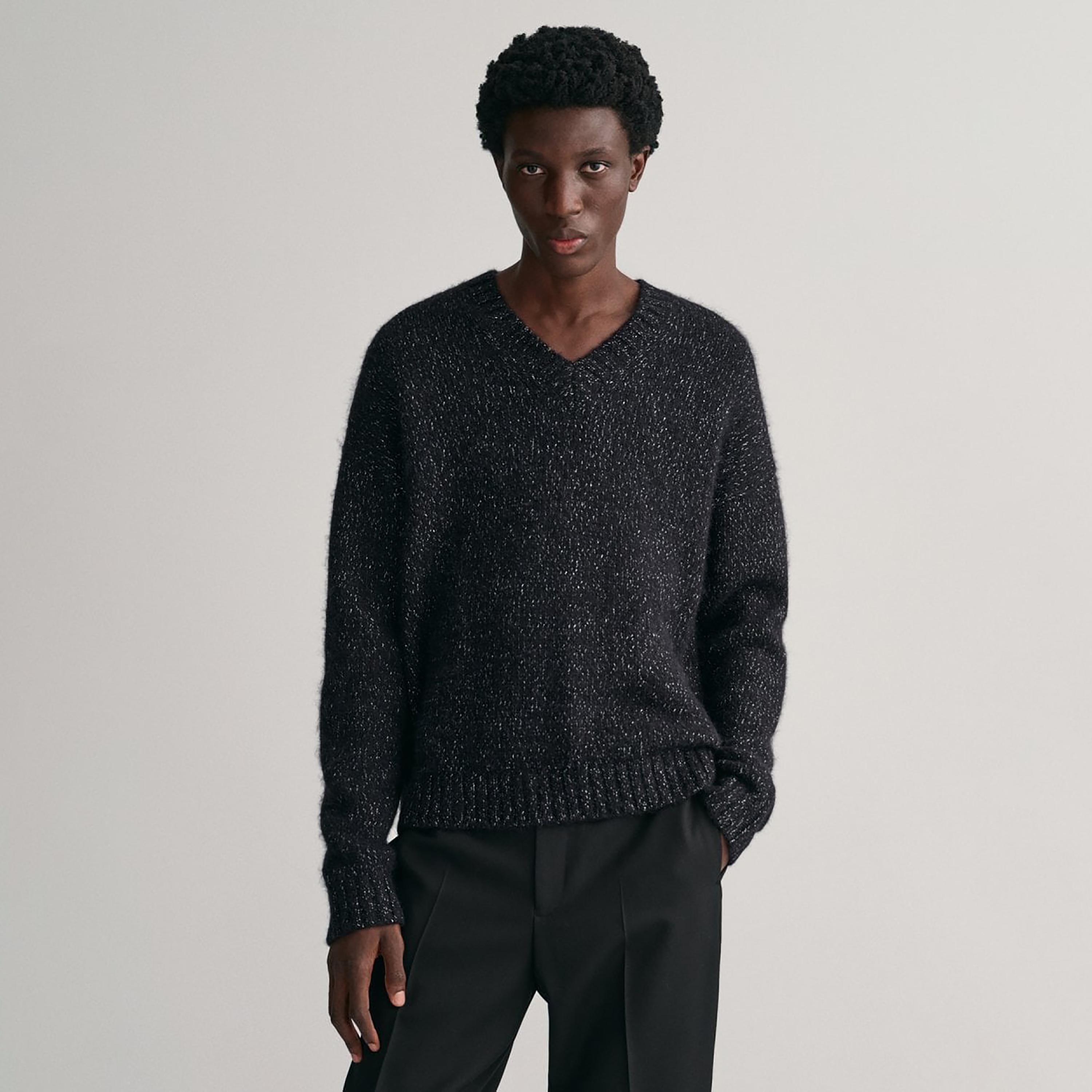 Gant Knitted V-Neck Long Sleeves Sweater-men-clothing-sweatersandpullovers-image-1