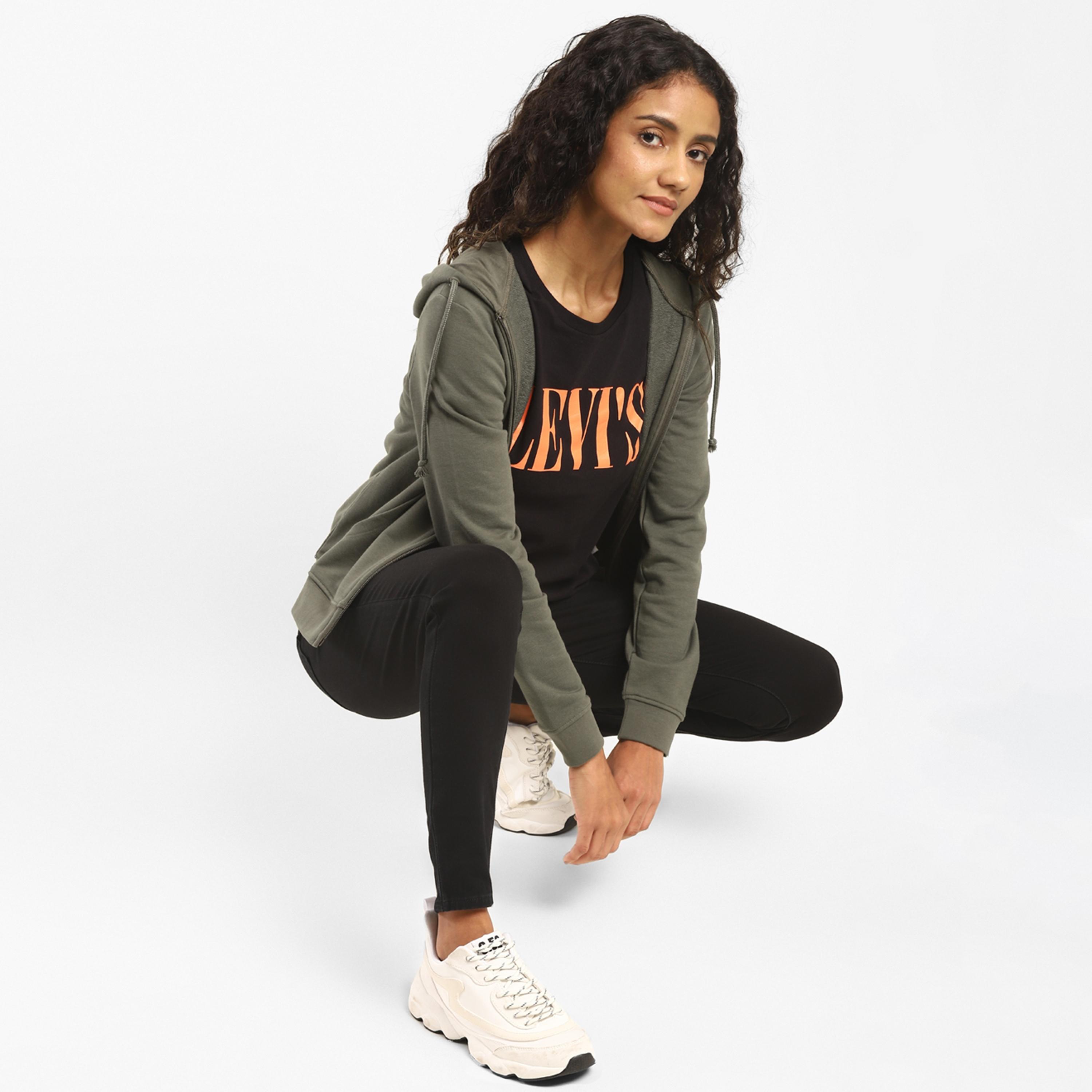 هودي من ليفايز مع شعار بأكمام طويلة مع جيب منفصل بسحاب-women-clothing-hoodiesandsweatshirts-hoodies-image-2