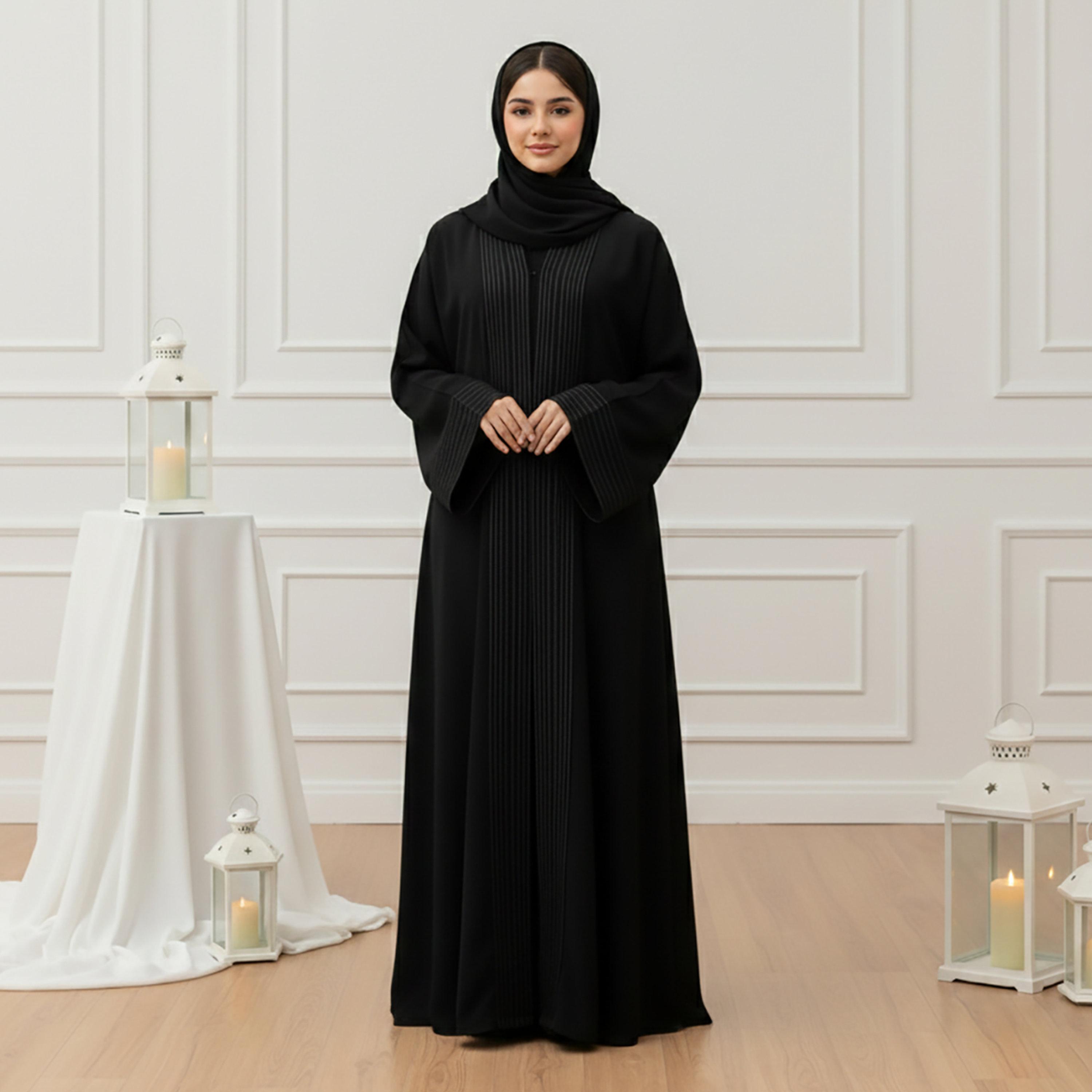 عباية بناتي قماش "ندى" بأكمام "وايد" وطبعة "غولد برينت" مع حجاب - أسود من نخبة-girls-arabicclothing-abayas-image-1