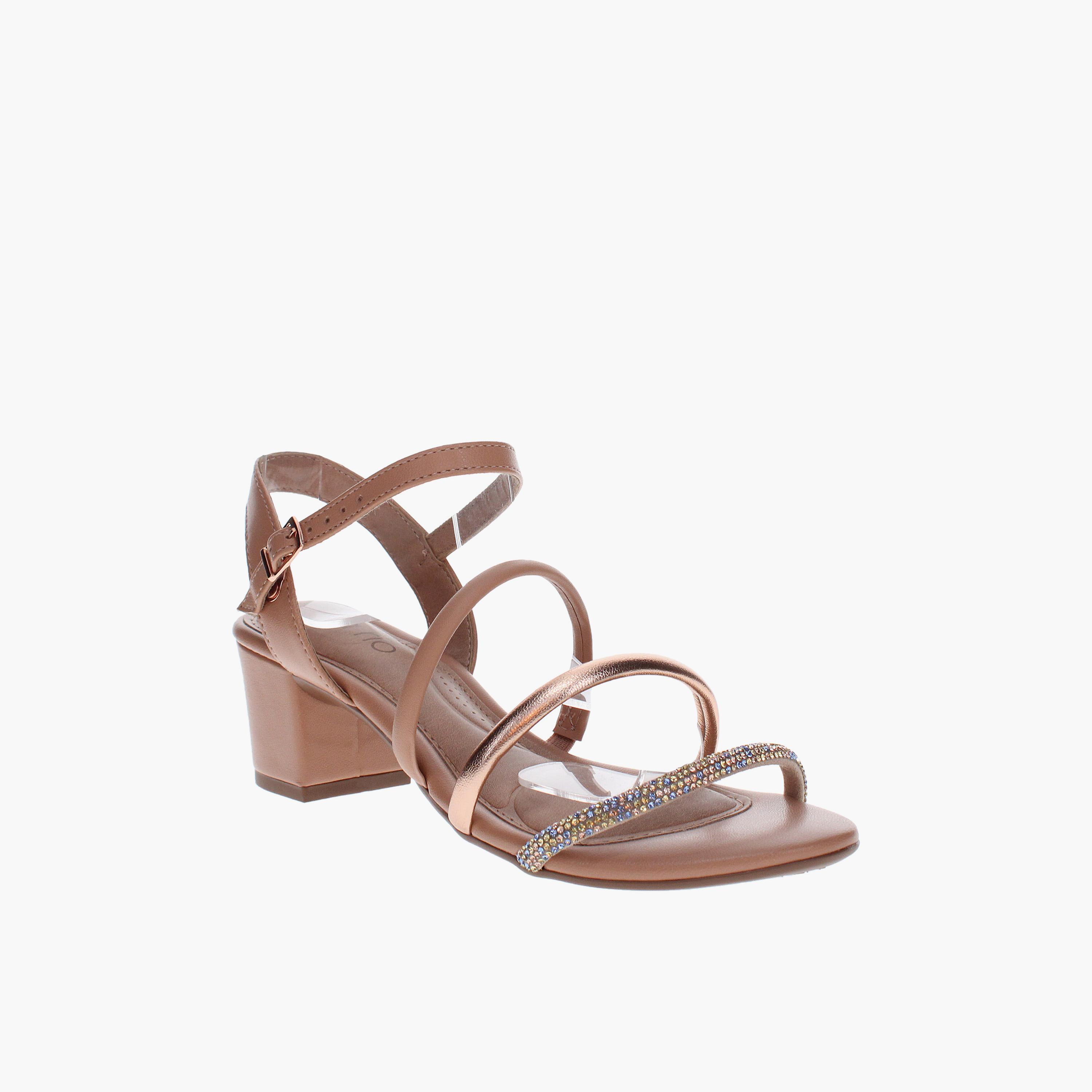 بييرا ريو - حذاء النسائي بكعب عريض وحزام بإبزيم | 8246-1198-26740-94597-women-shoes-sandals-heeled-image-1
