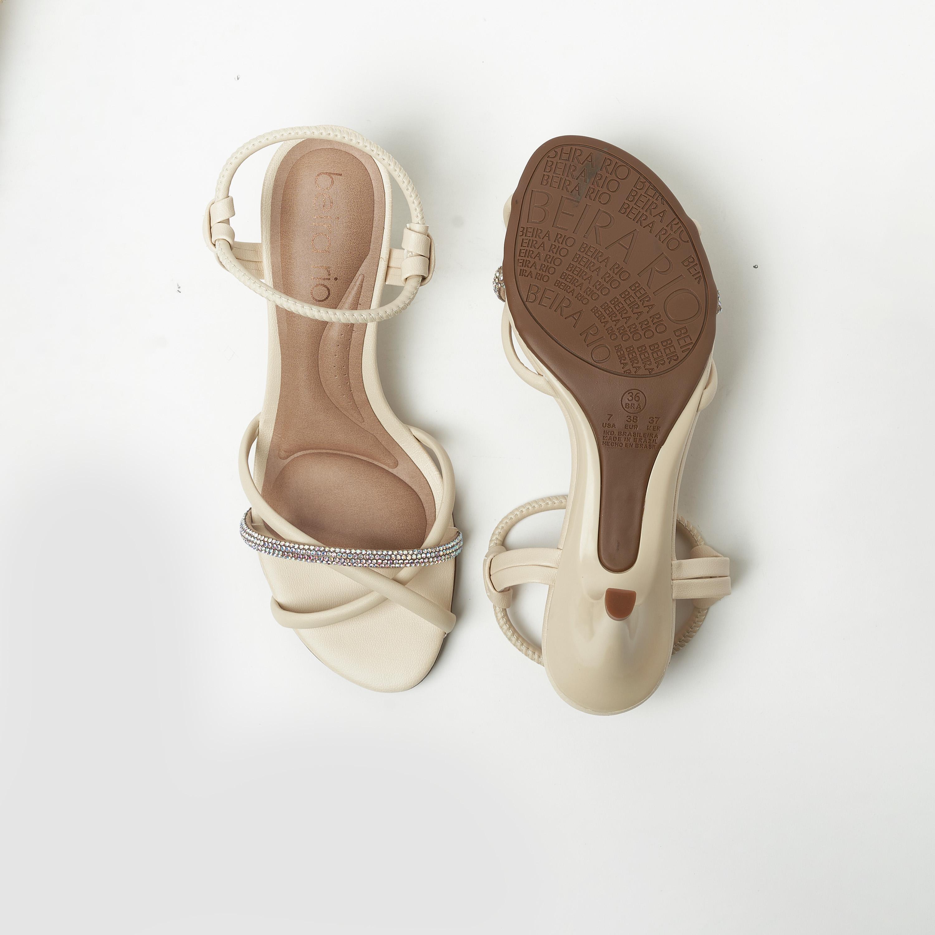 بييرا ريو- صندل للنساء سهل الارتداء بحزام | 8308-1434-26510-93929-women-shoes-heels-image-2
