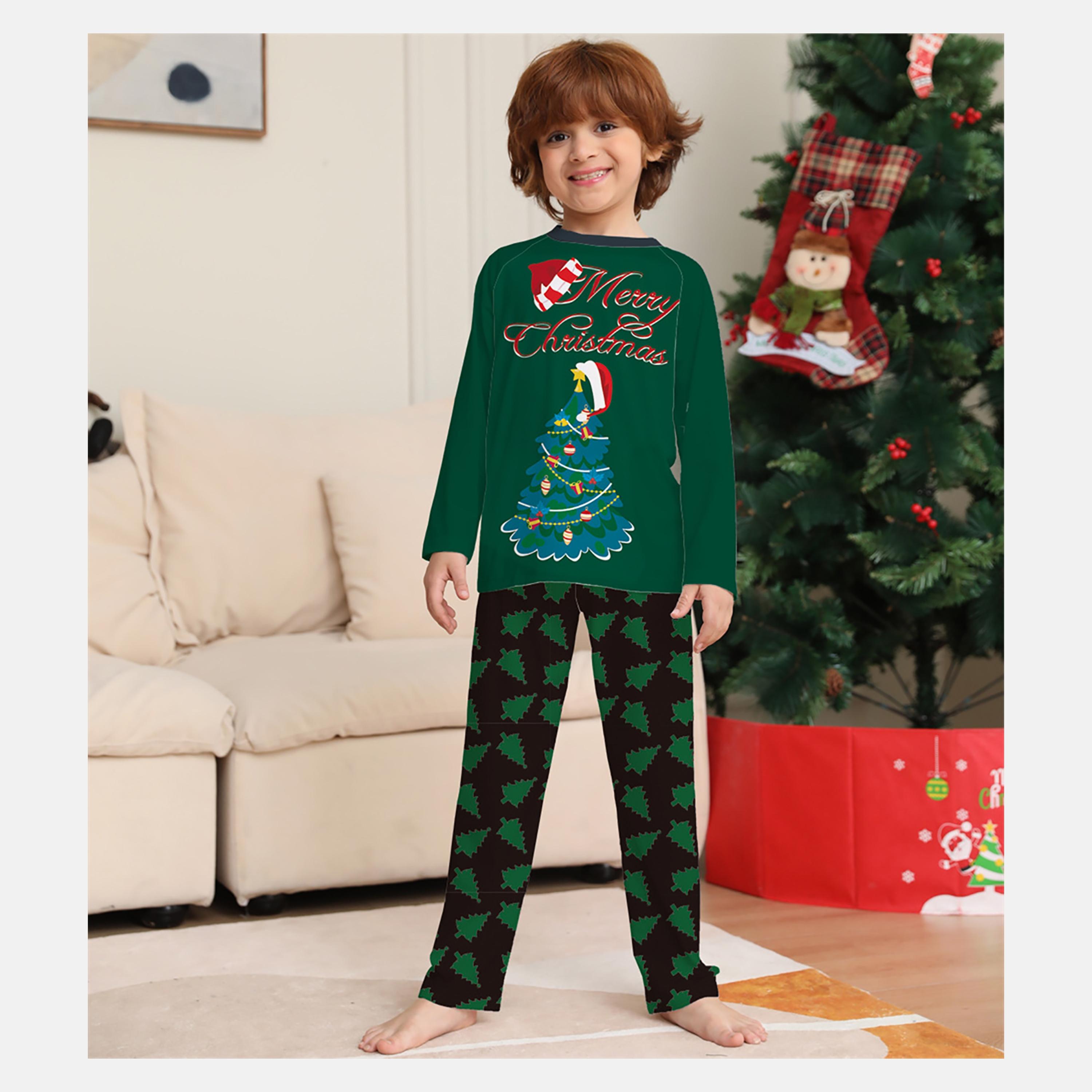 مجموعة تيشيرت أخضر بطبعة كريسماس تريي وبيجامة مطبوعة للأطفال قطعتين من بيبيكلو-boys-clothing-nightwear-image-2