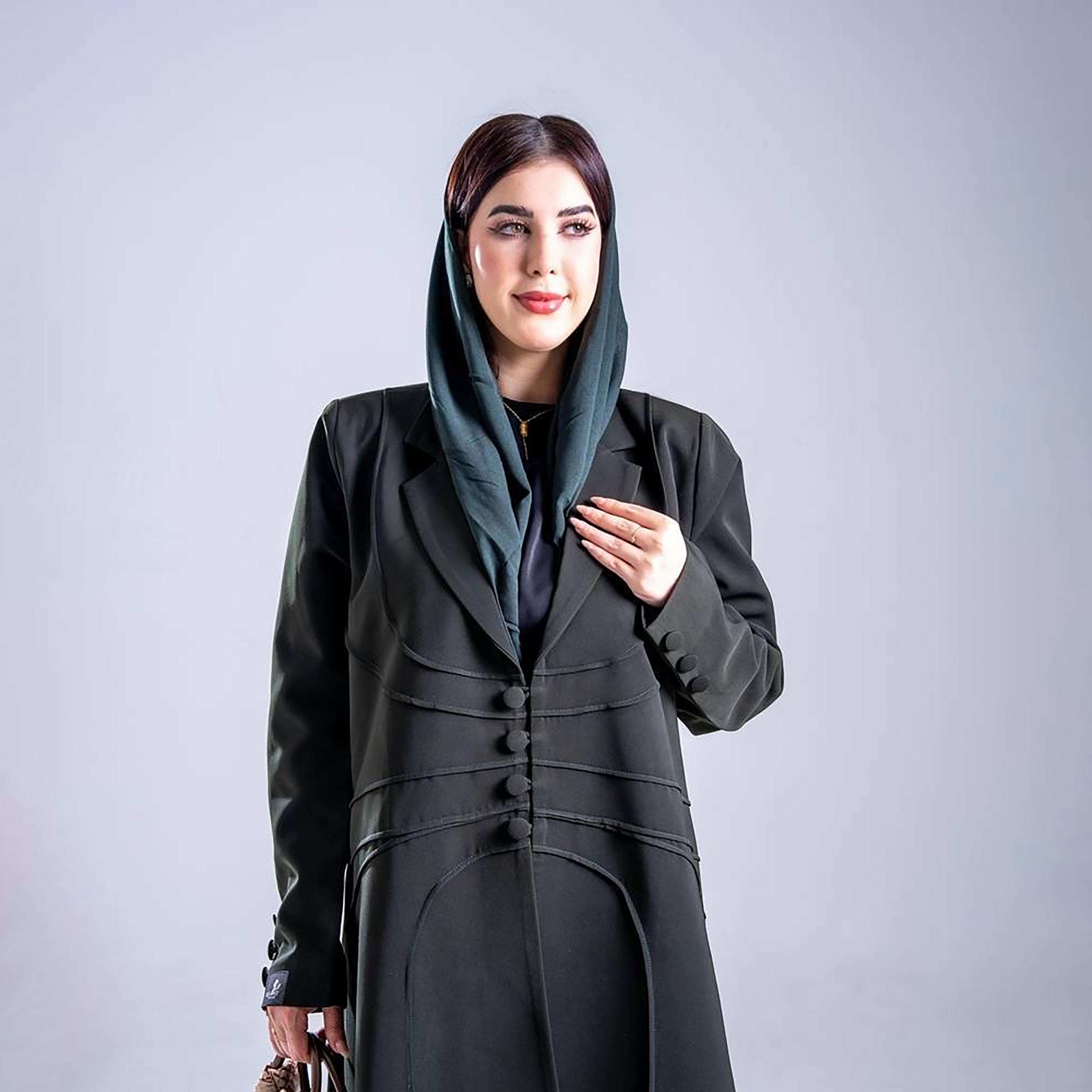 عباية كريب نسائية بقصة نصف كلوش وتصميم بلازر بياقة وأكمام مفصلة من إليجانت حجاب-women-arabicclothing-abayas-image-2