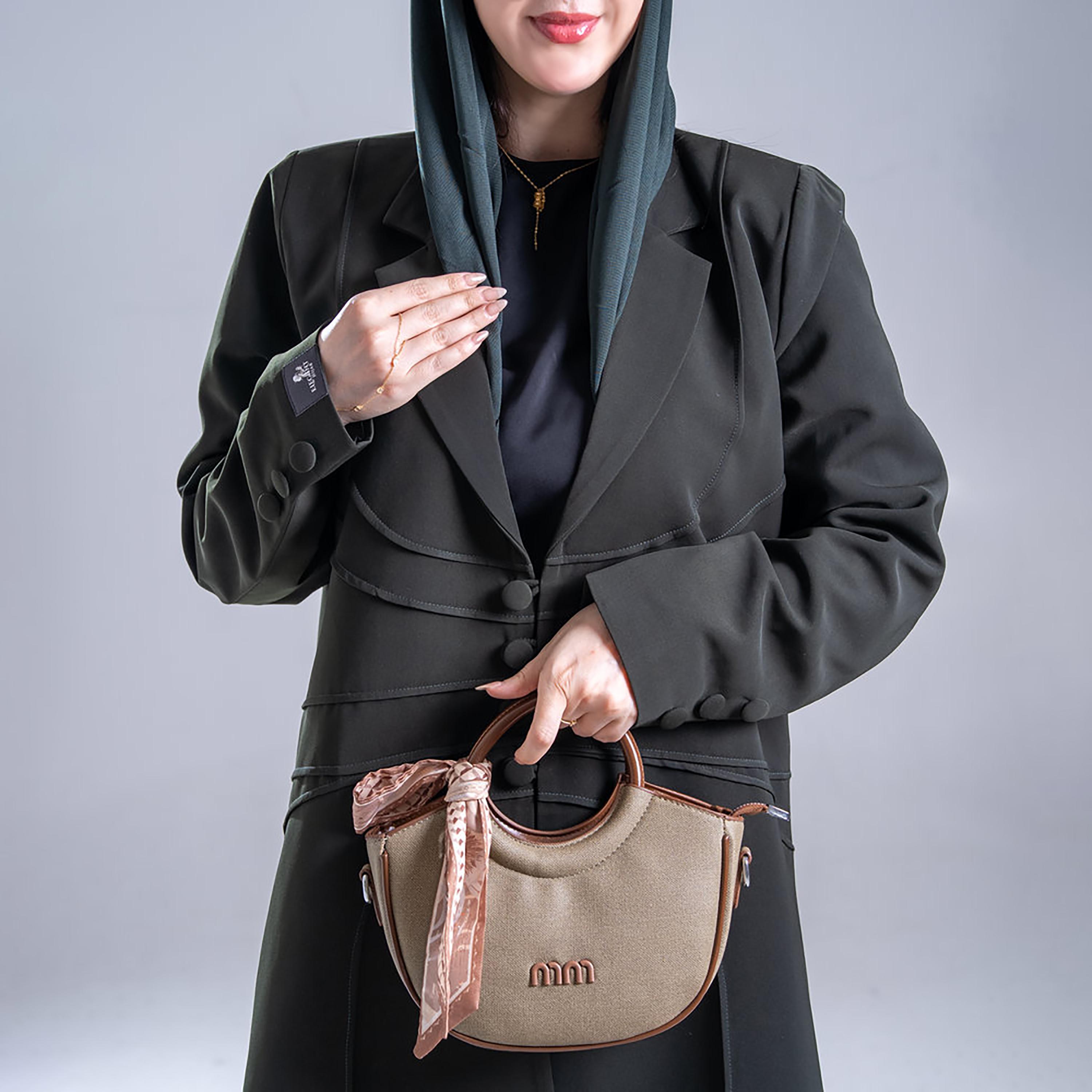 عباية كريب نسائية بقصة نصف كلوش وتصميم بلازر بياقة وأكمام مفصلة من إليجانت حجاب-women-arabicclothing-abayas-image-3
