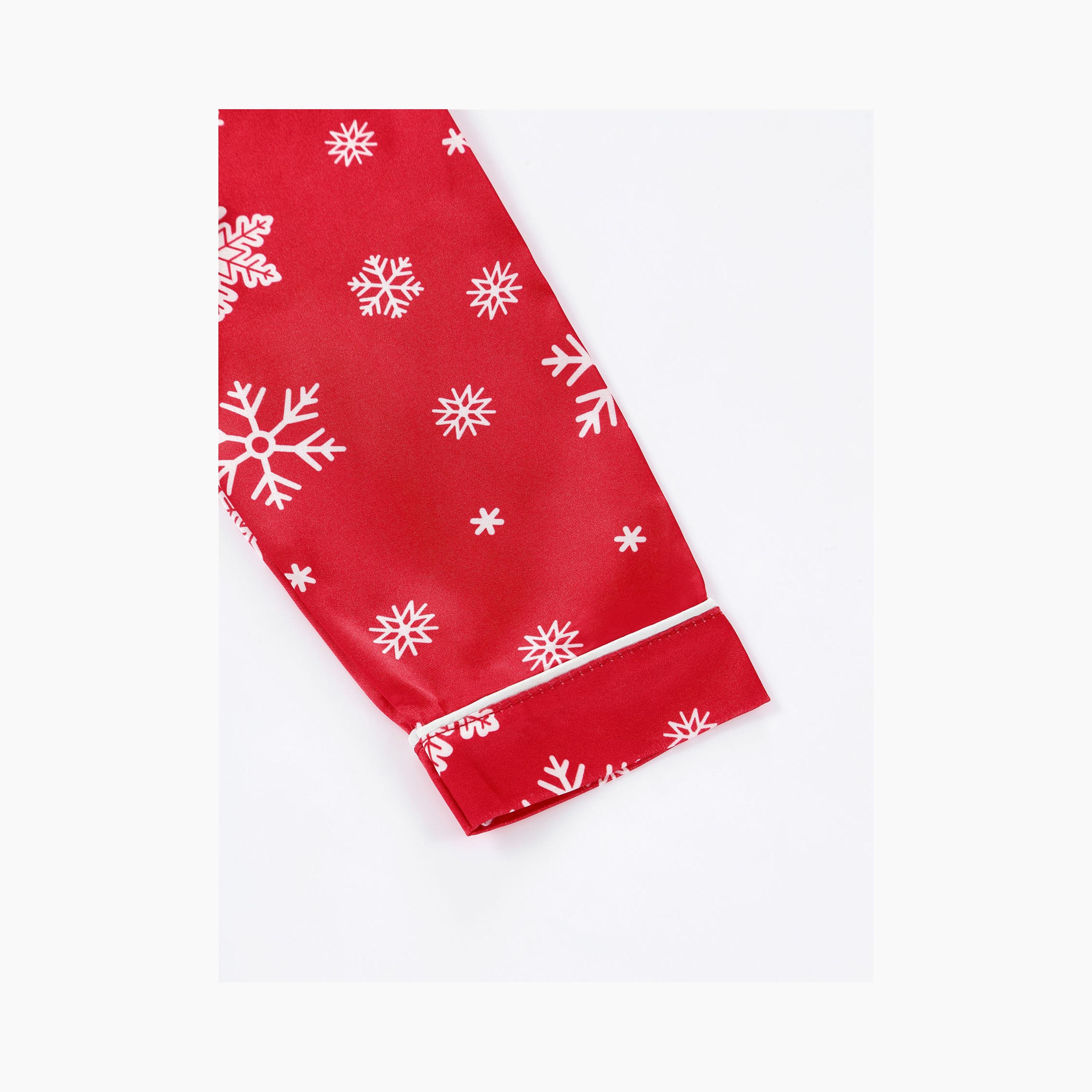 Babyqlo 2-Piece Unisex Snowflake Christmas-Theme Printed Pyjama Set-boys-clothing-nightwear-image-3