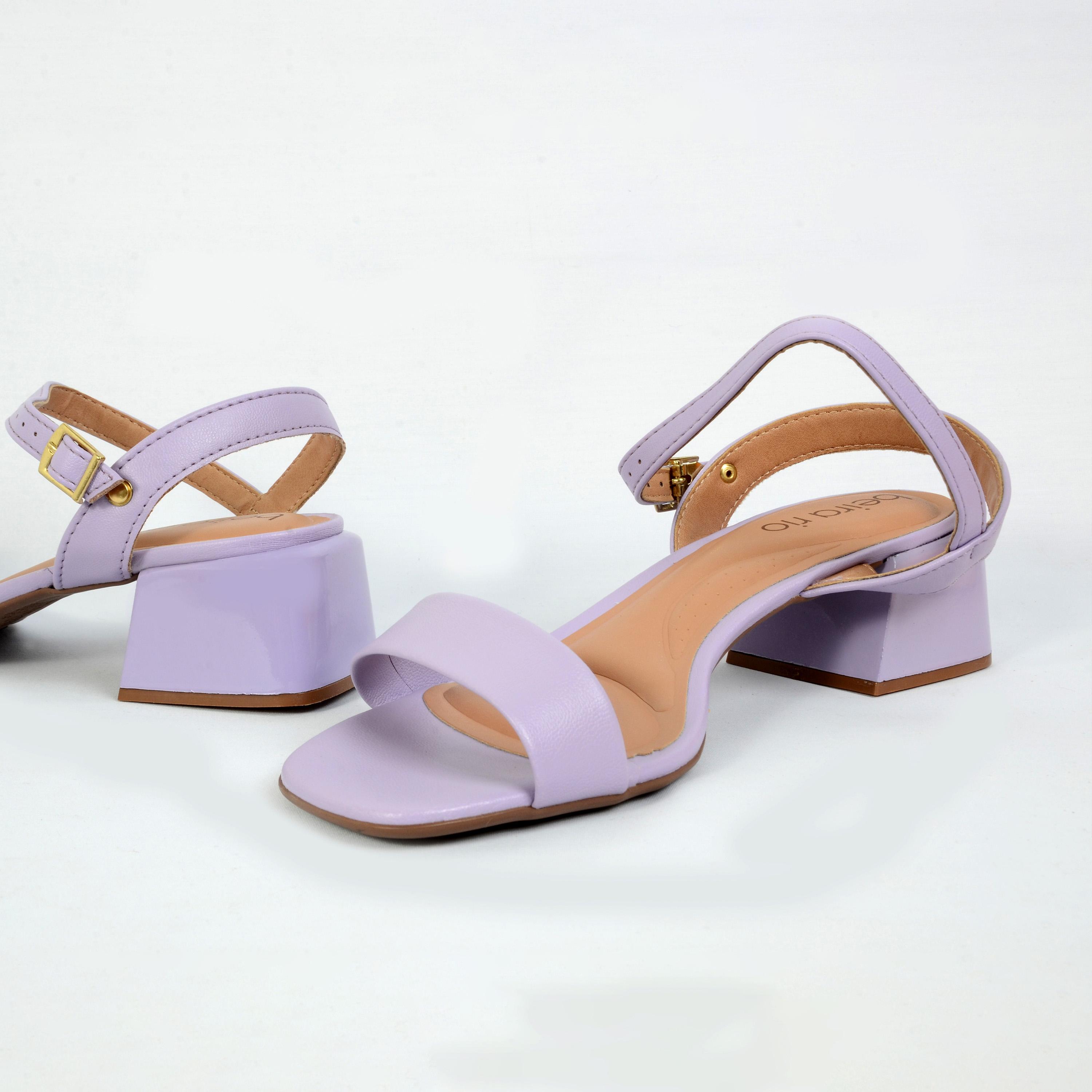 بييرا ريو - حذاء ريبيكا كعب عريض مع حزام بإبزيم للنساء | 8423-203-9569-89356-women-shoes-heels-image-5