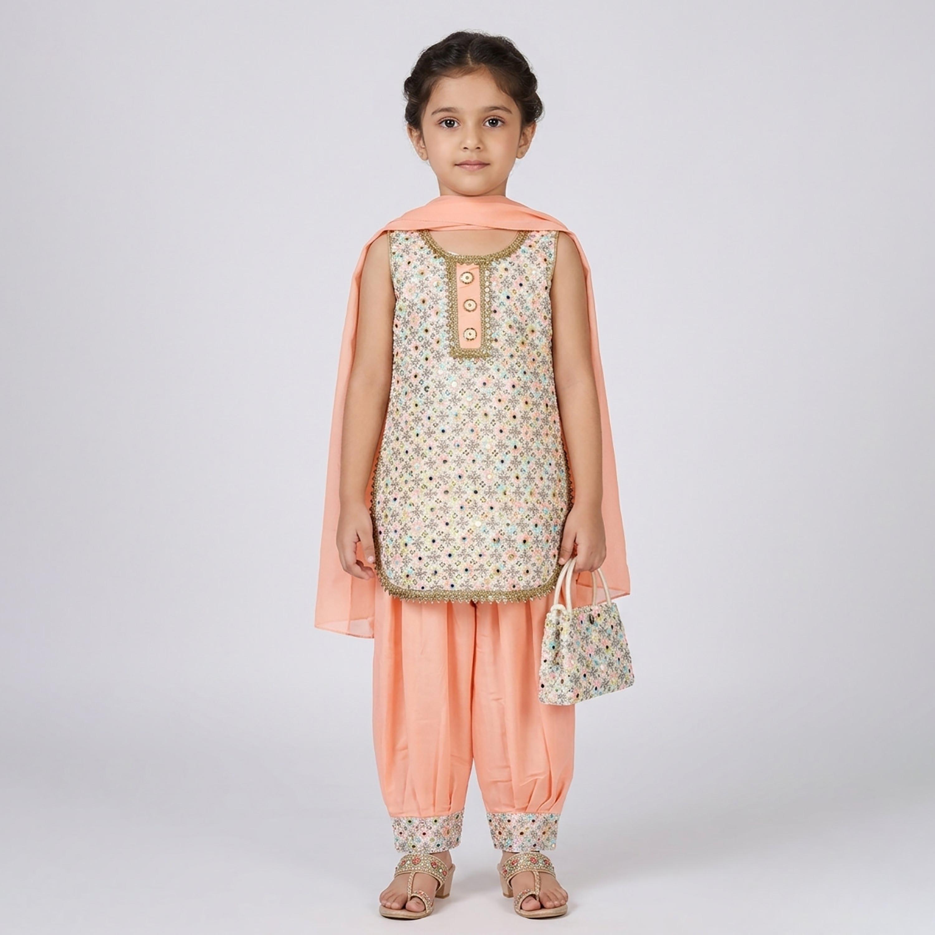 طقم تراثي بدون أكمام كورتة وسروال سالوار مزين مع دوباتا وحقيبة صغيرة من بيبيكلو-girls-clothing-setsandcoords-image-1