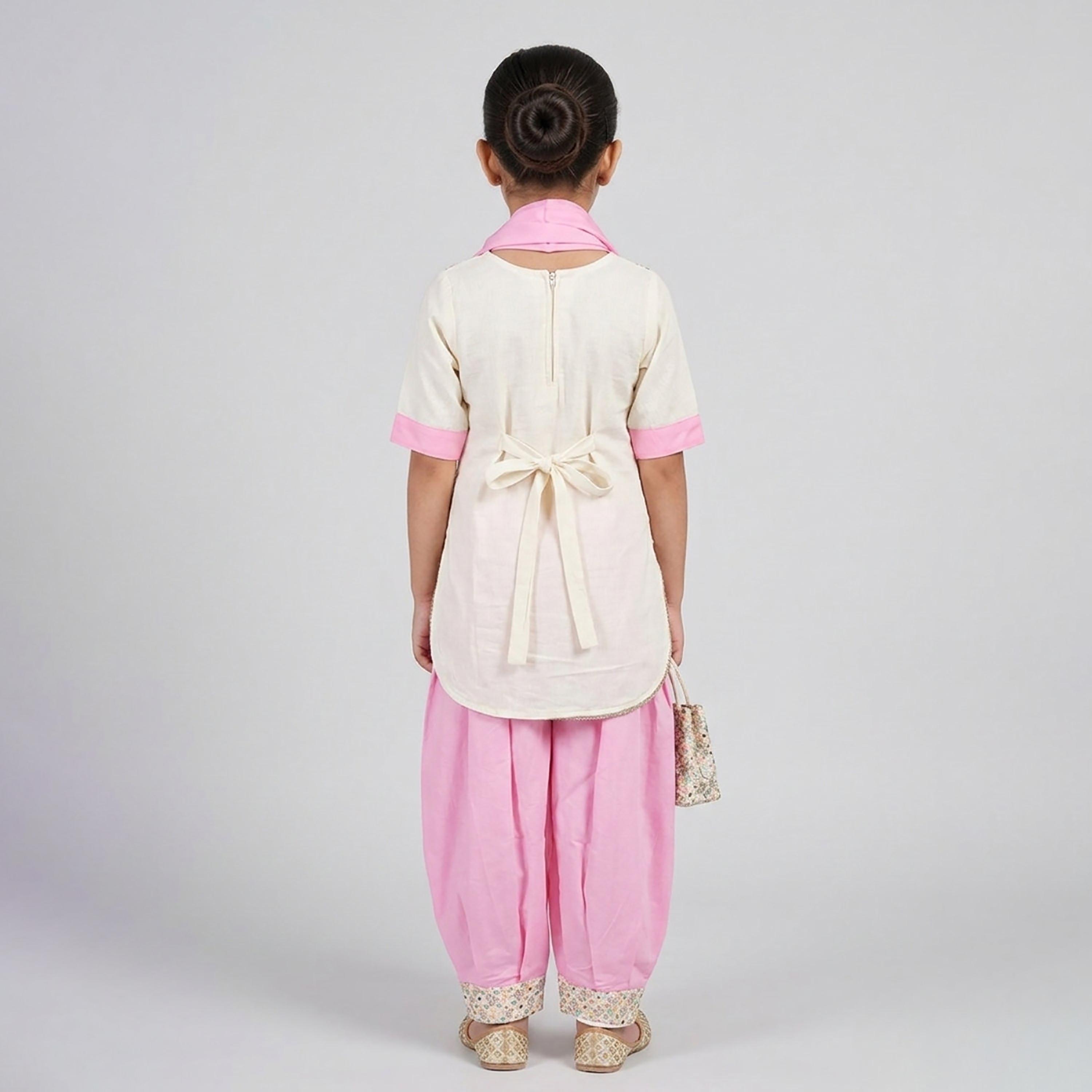 طقم تراثي بدون أكمام كورتة وسروال سالوار مزين مع دوباتا وحقيبة صغيرة من بيبيكلو-girls-clothing-setsandcoords-image-3