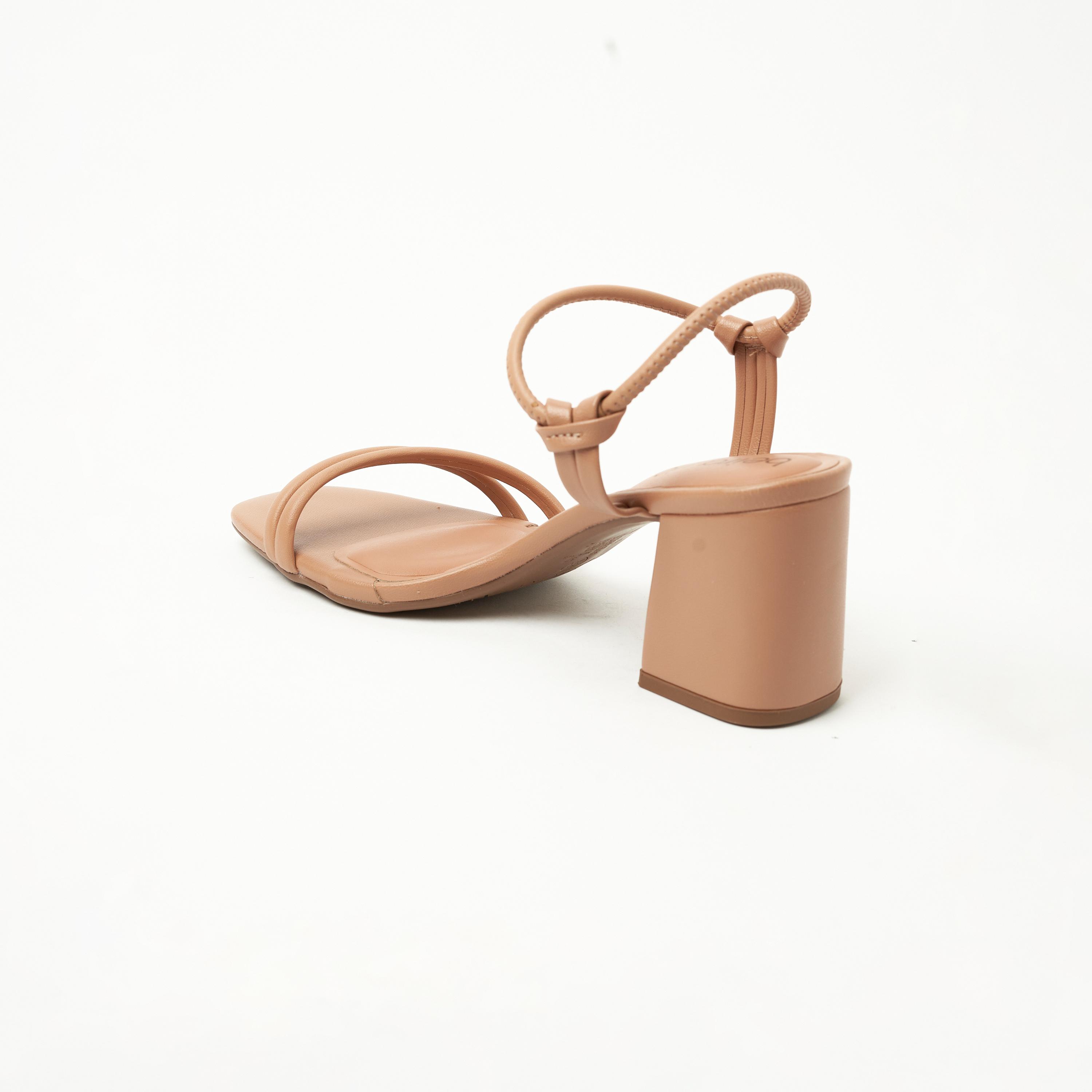 بييرا ريو- حذاء بكعب سميك سهل الارتداء للنساء | 8436-213-24227-52531-women-shoes-heels-image-5