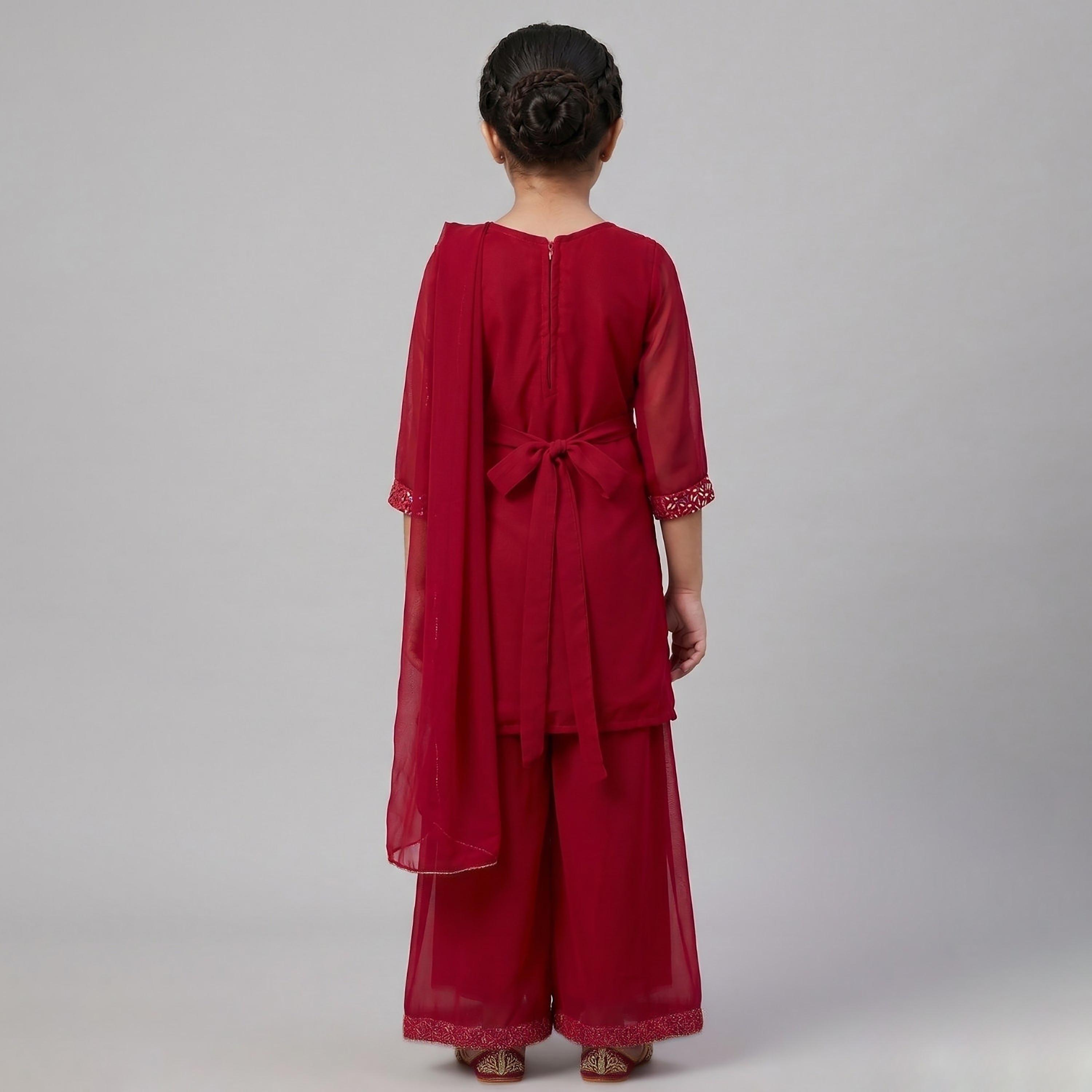 طقم تراثي بأكمام ثلاثة أرباع كورتة وشارارا مزين مع دوباتا من بيبيكلو-girls-clothing-setsandcoords-image-3
