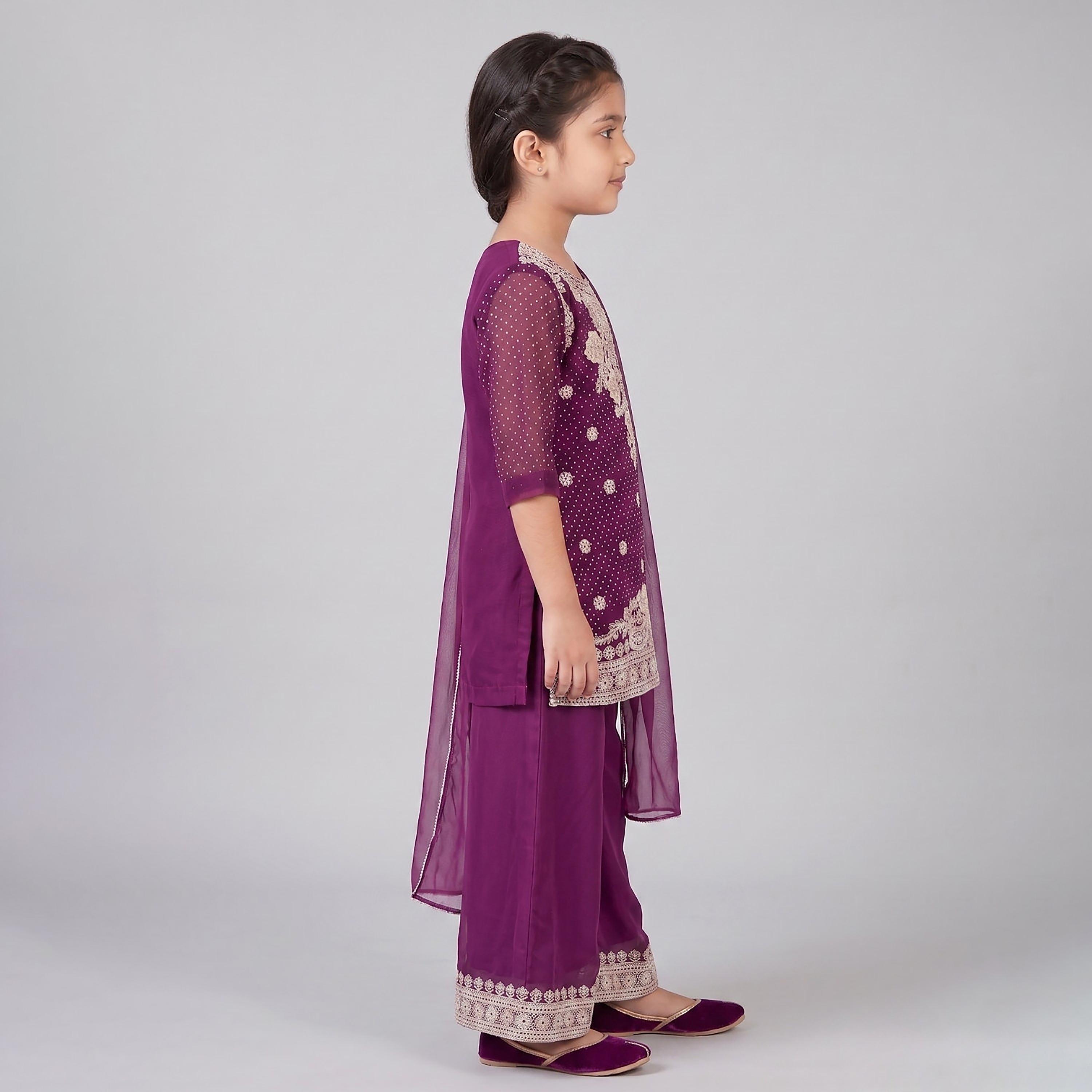 طقم تراثي بأكمام ثلاثة أرباع كورتة وشارارا مطرز مع دوباتا من بيبيكلو-girls-clothing-setsandcoords-image-2