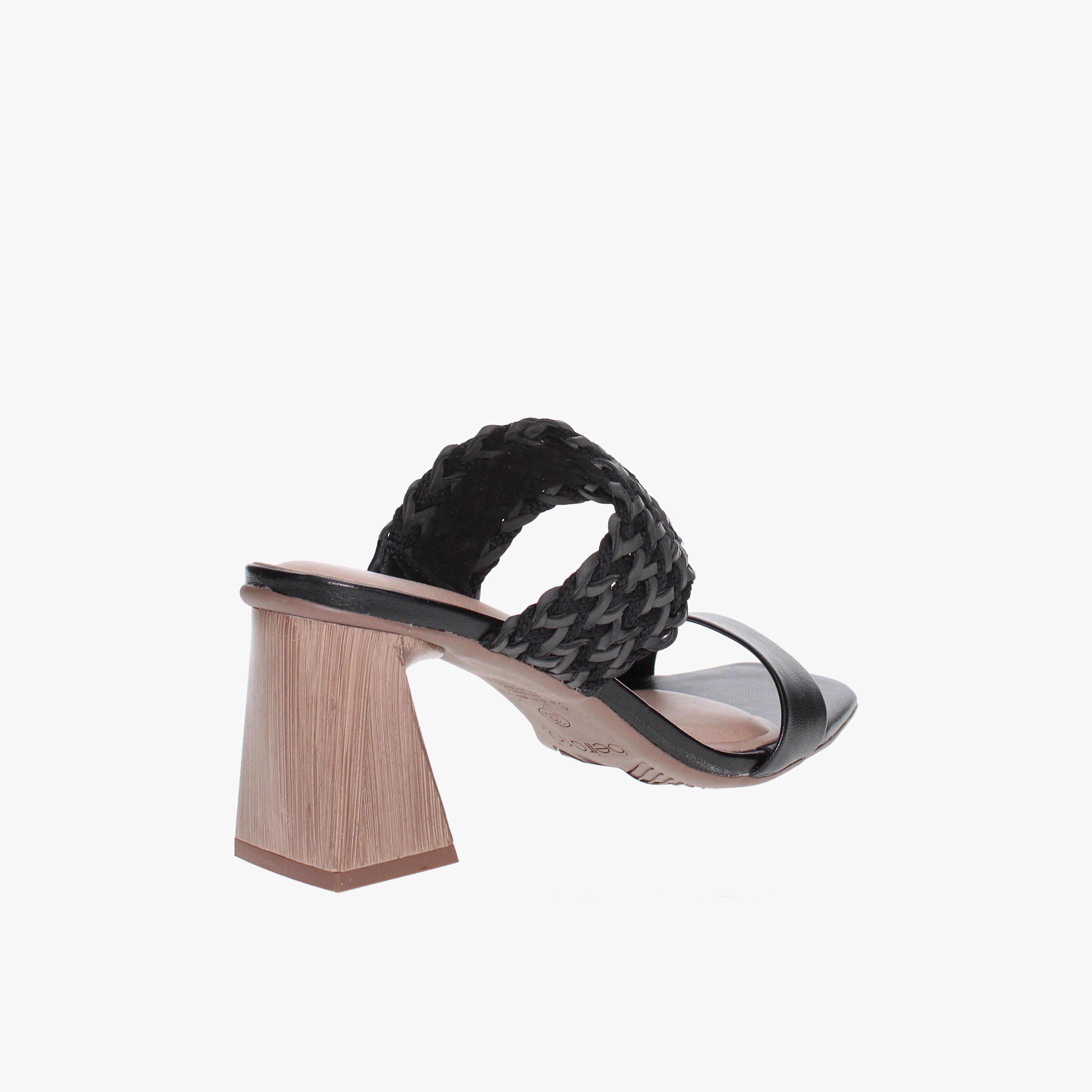 بييرا ريو - شبشب نسائي بكعب عريض سهل الارتداء | 8471-313-11085-15745-women-shoes-sandals-heeled-image-4