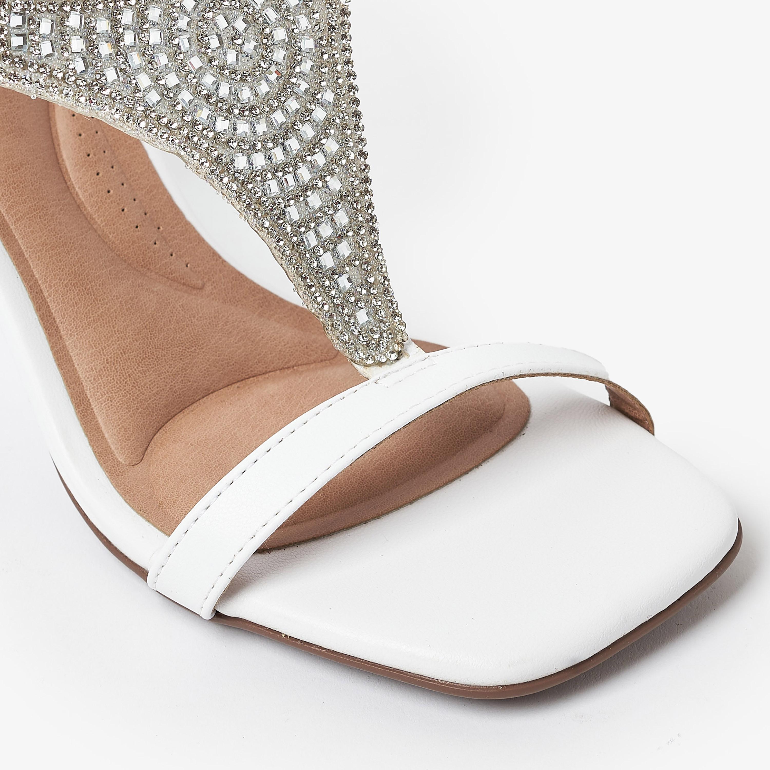 صنادل نسائية من بيرا ريو بكعب ستيليتو وشريط رفيع | 8490-108-9569-women-shoes-heels-image-5