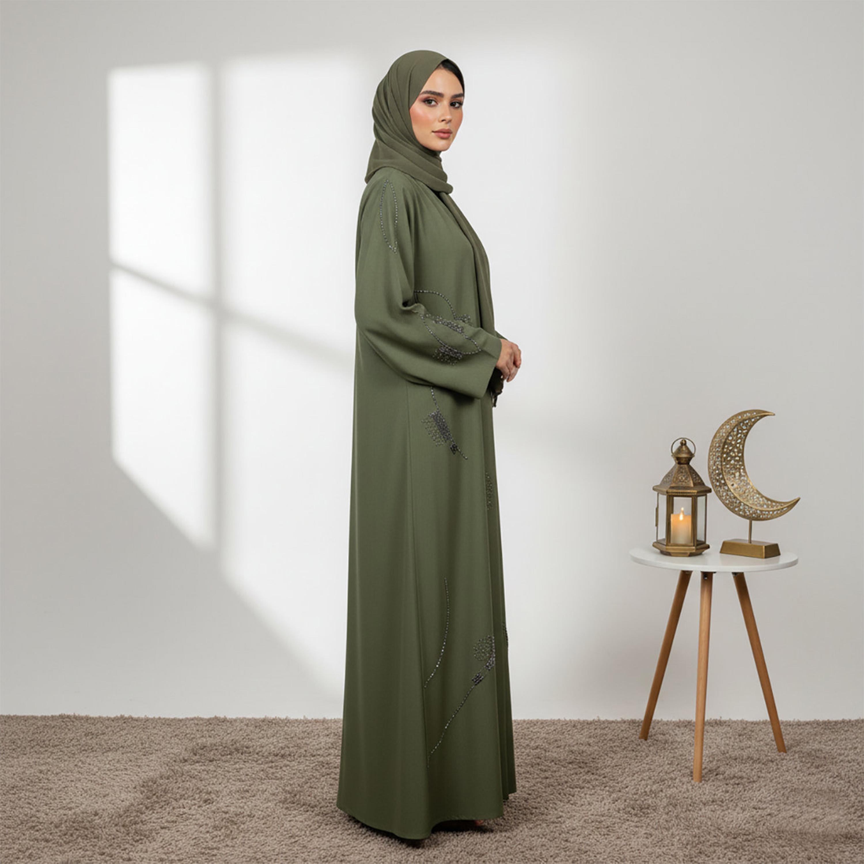 عباءة نسائية كريب خضراء مزينة مع حجاب من نخبة-women-arabicclothing-abayas-image-3