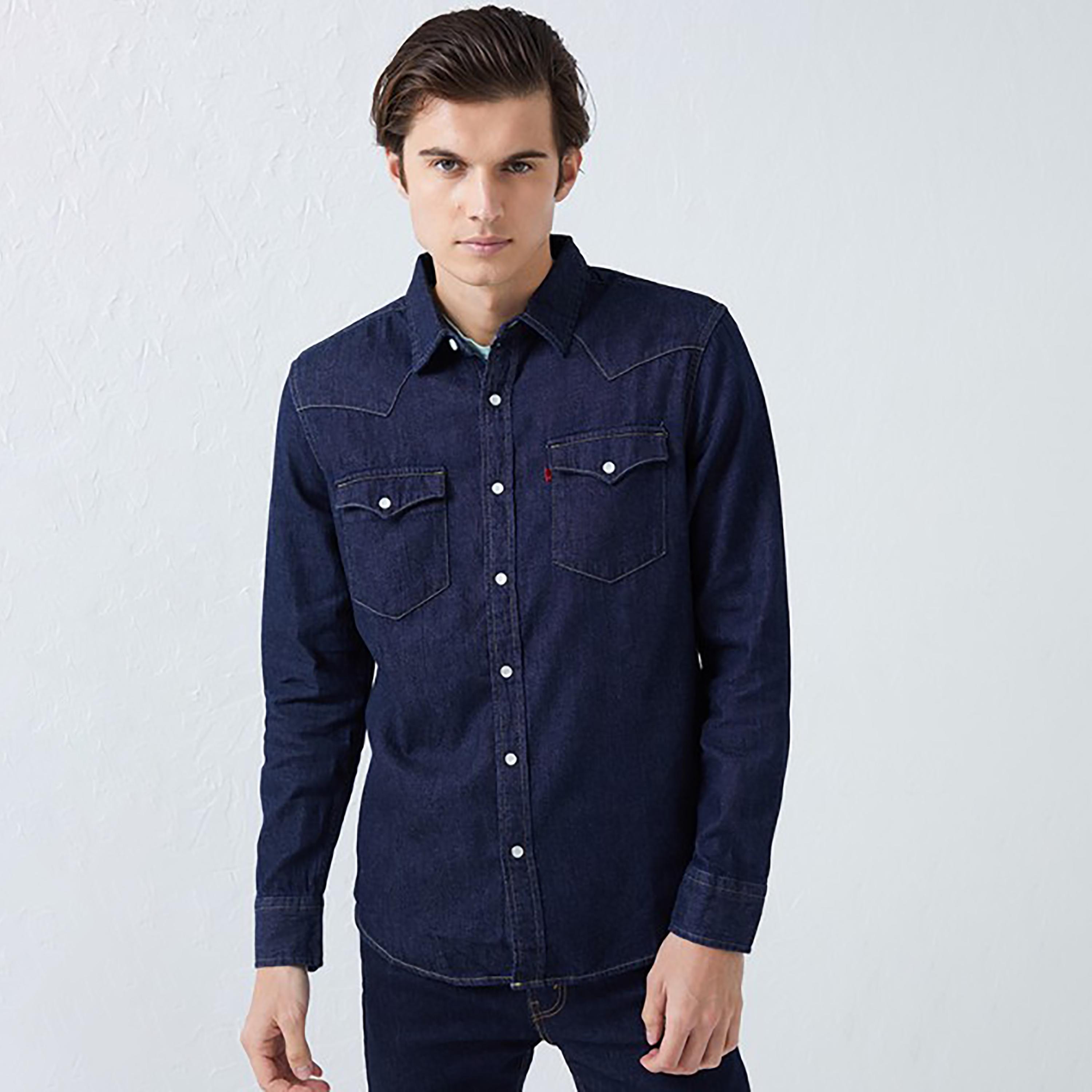 قميص كاجوال دينم بأكمام طويلة ذو ياقة سادة من ليفايز-men-clothing-shirts-image-1