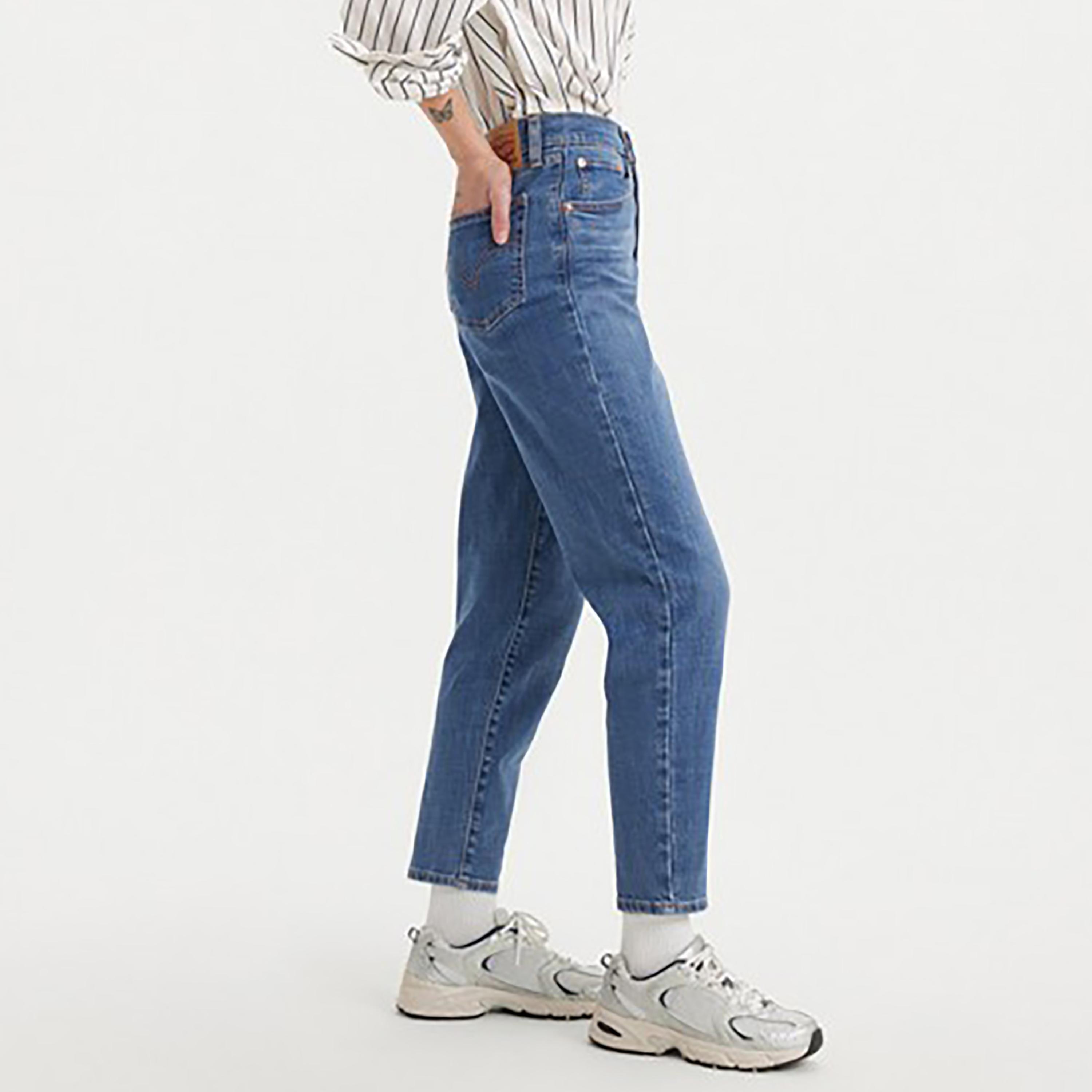 بنطال جينز من ليفايز بلون ازرق ذو بوي فريند فت وجيب مرتفع الارتفاع-women-clothing-bottoms-jeans-image-2