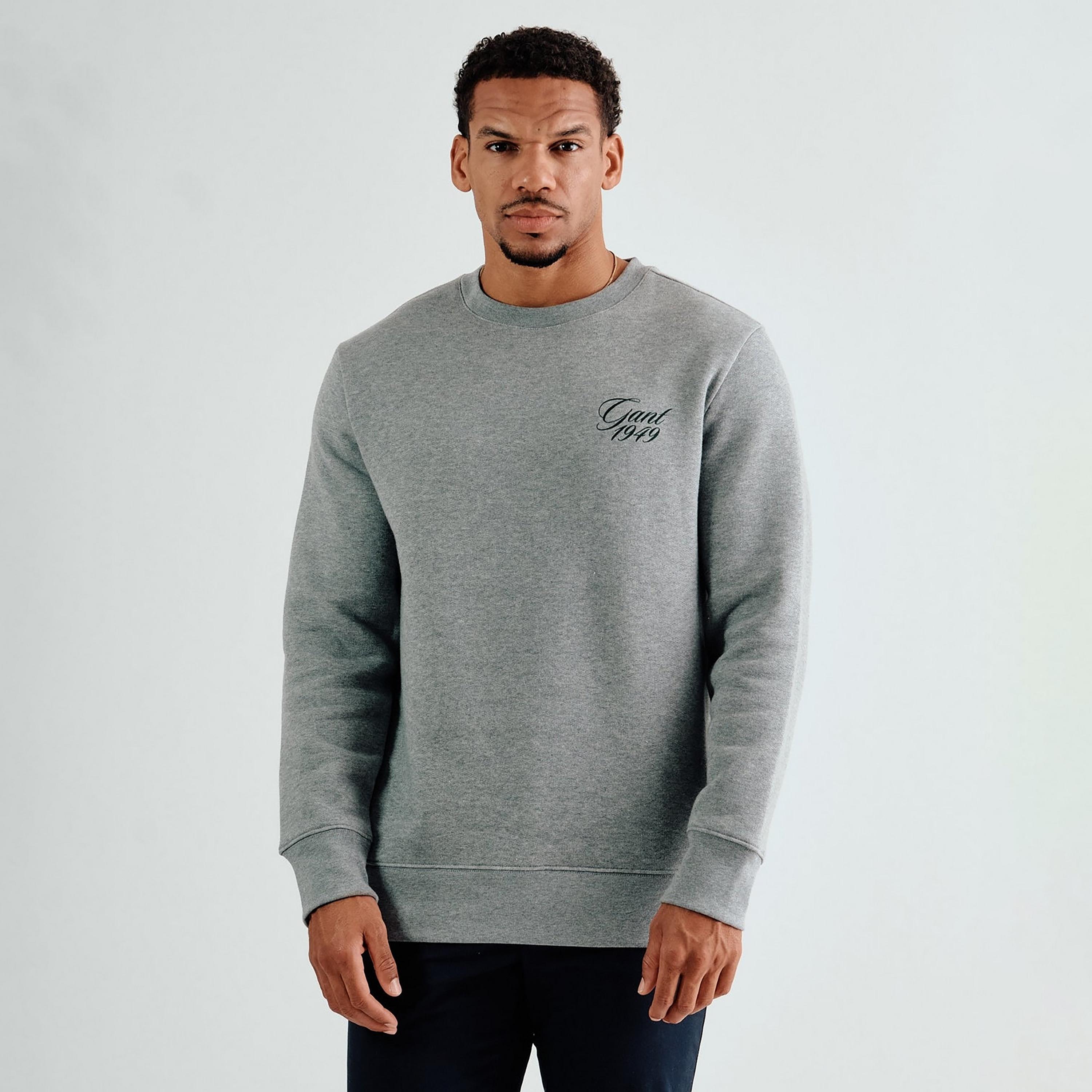 كنزة رجالية سادة بياقة مستديرة وأكمام طويلة من غانت-men-winterwear-hoodiesandsweatshirts-image-1