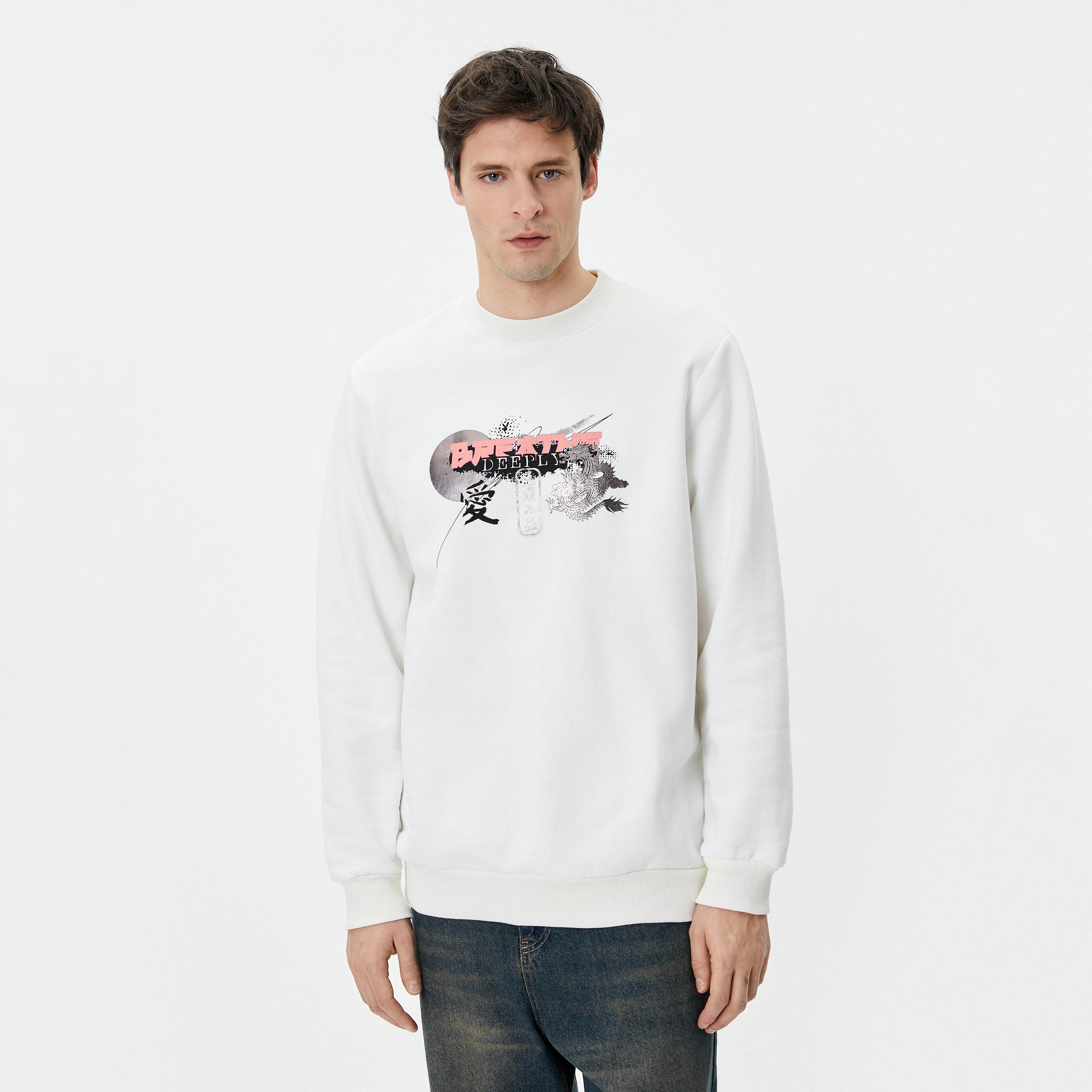 سويت شيرت رجالي بطبعة غرافيك وياقة مستديرة وأكمام طويلة من كوتون-men-winterwear-hoodiesandsweatshirts-image-1