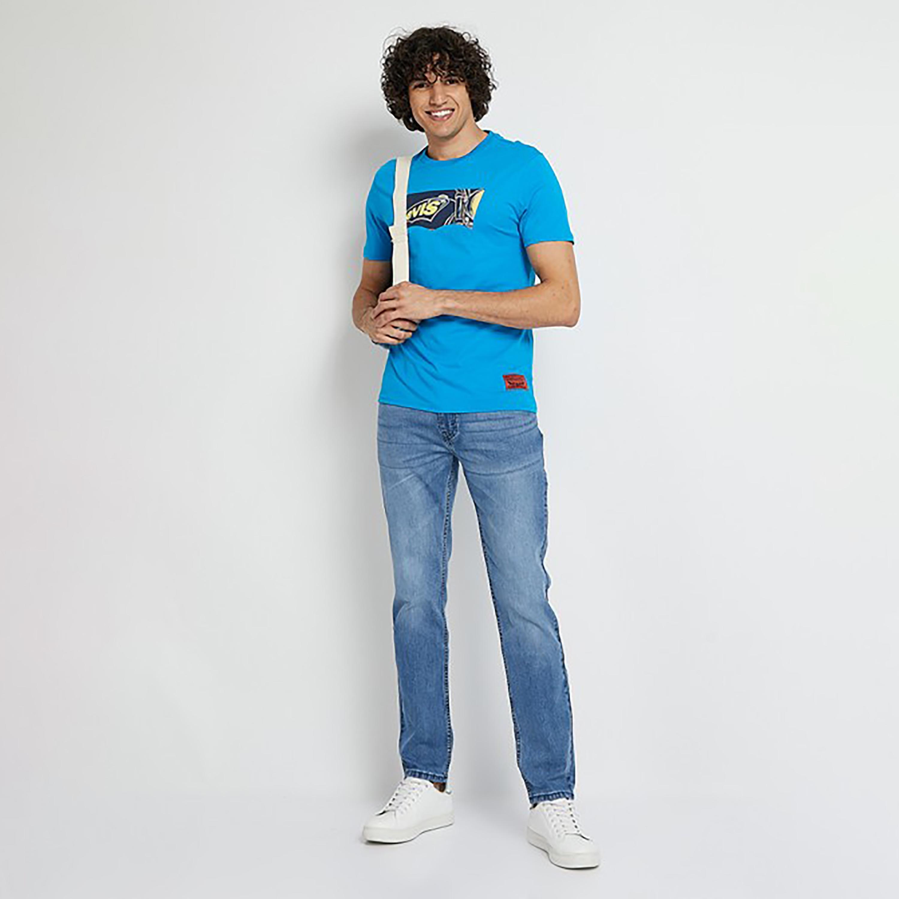تيشيرت ليفايز بأكمام قصيرة وياقة دائرية مع شعار-men-clothing-tshirtsandpolos-tshirts-image-2