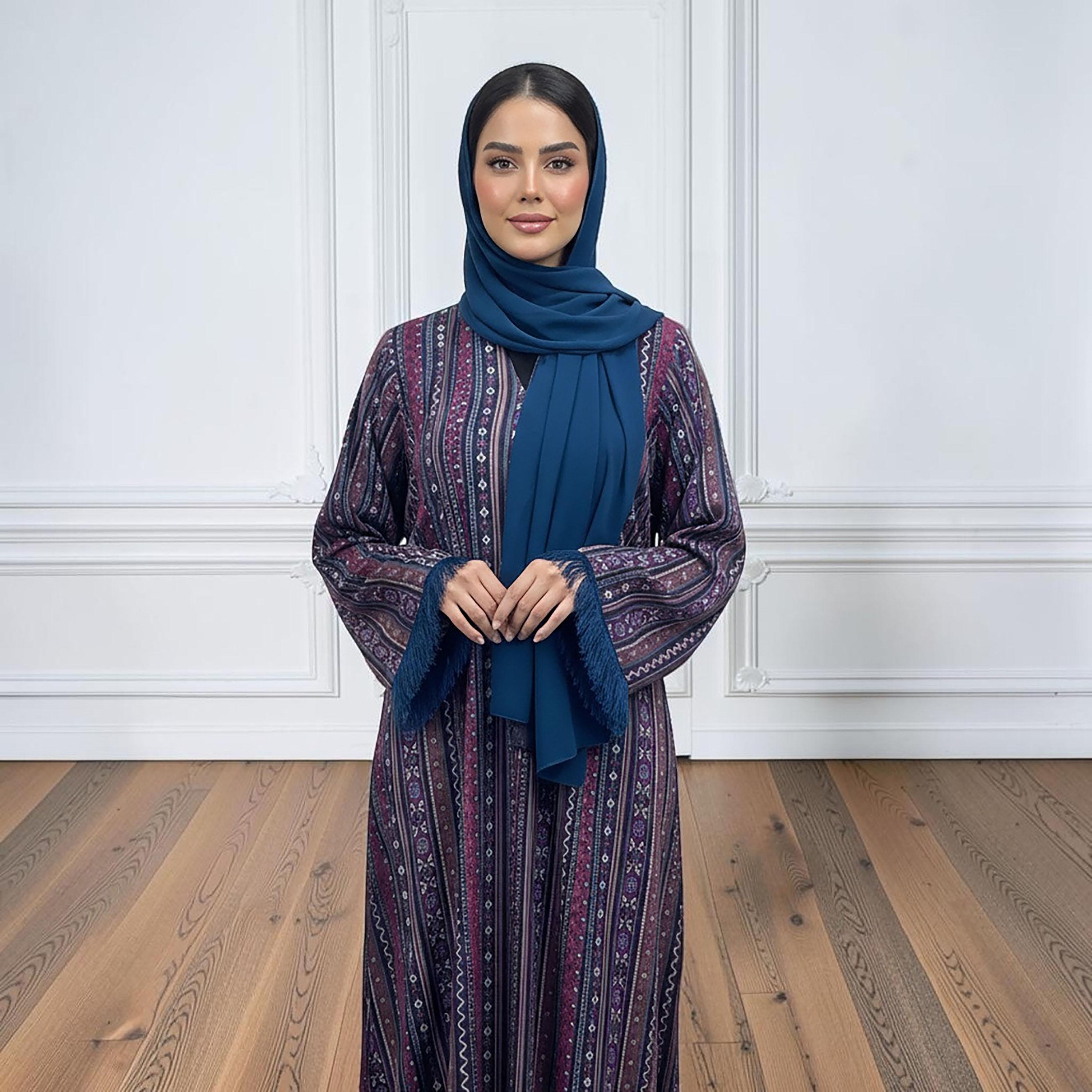 Nukhbaa Multicolour Geometric Print Flared Sleeves Women's Abaya with Hijab-women-arabicclothing-abayas-image-2