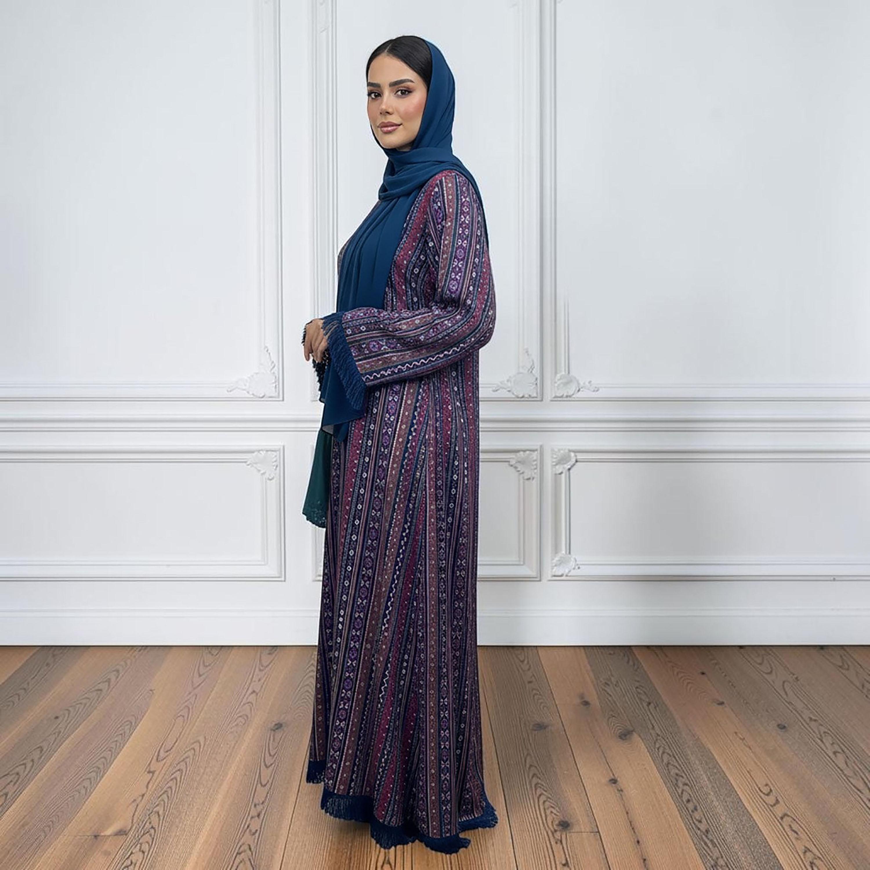 Nukhbaa Multicolour Geometric Print Flared Sleeves Women's Abaya with Hijab-women-arabicclothing-abayas-image-3