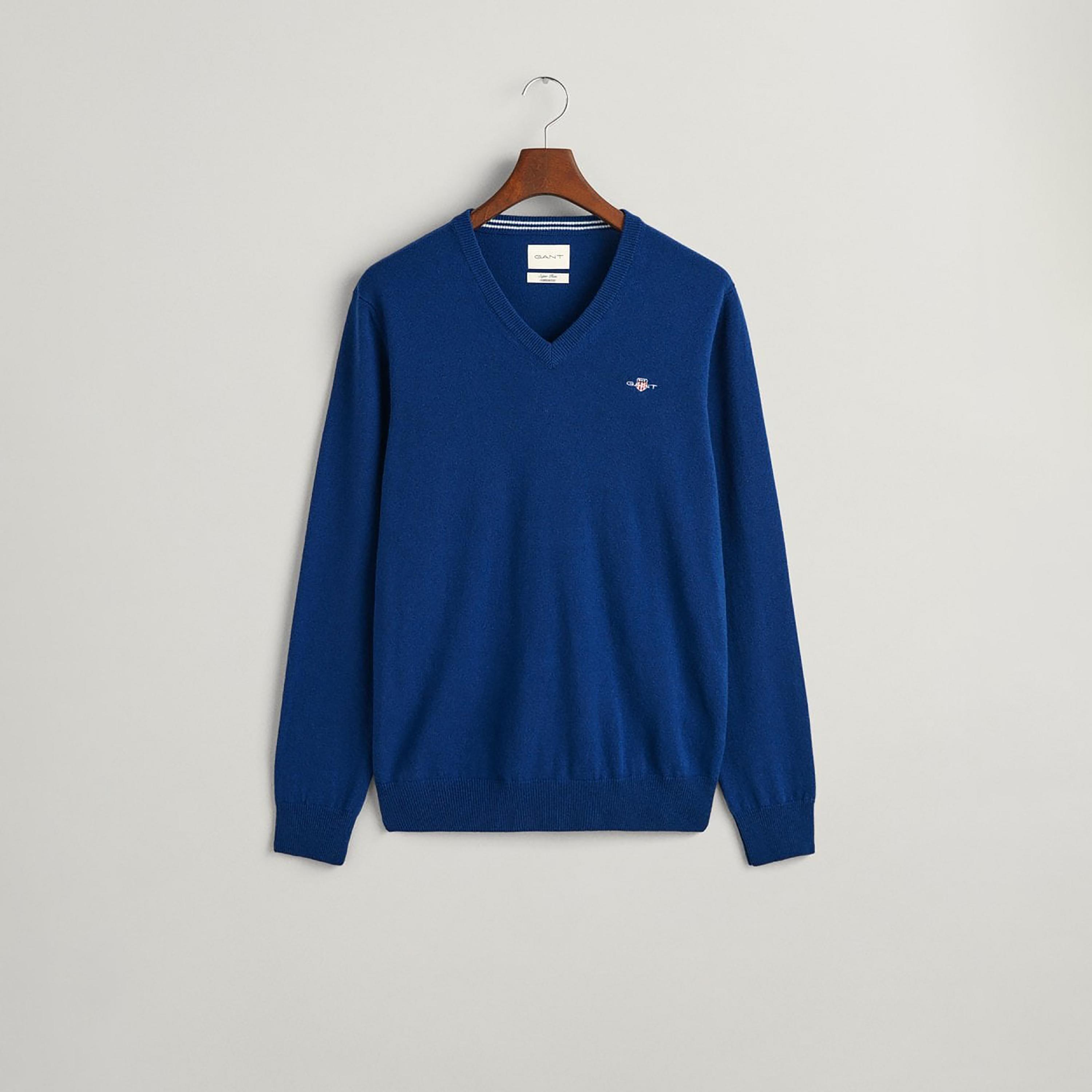 Gant Logo Detail V-Neck Long Sleeves Sweater-men-clothing-sweatersandpullovers-image-5