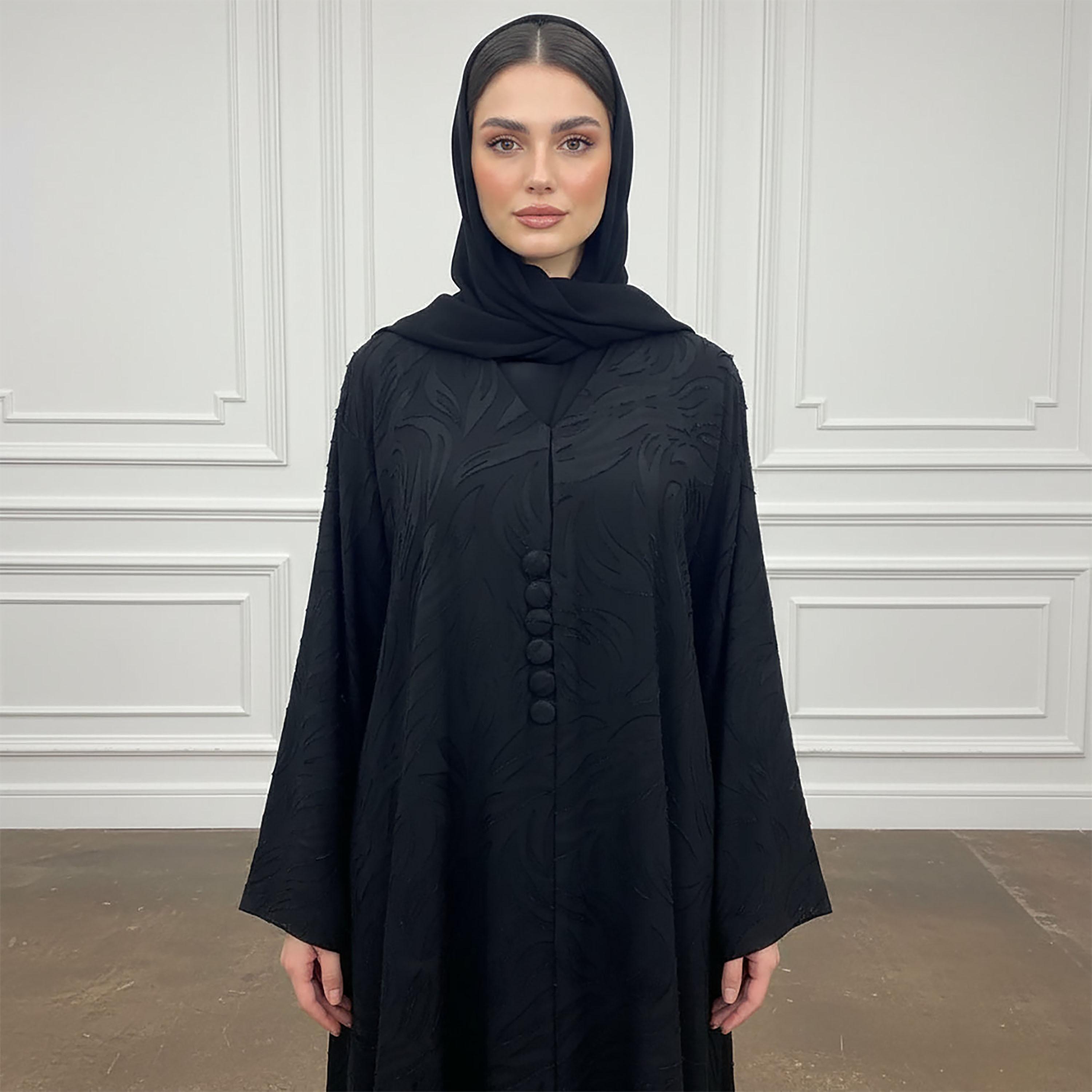 عباءة نسائية جاكار من الشيفون المزدوج بلون أسود مع حجاب من نخبة-women-arabicclothing-abayas-image-2