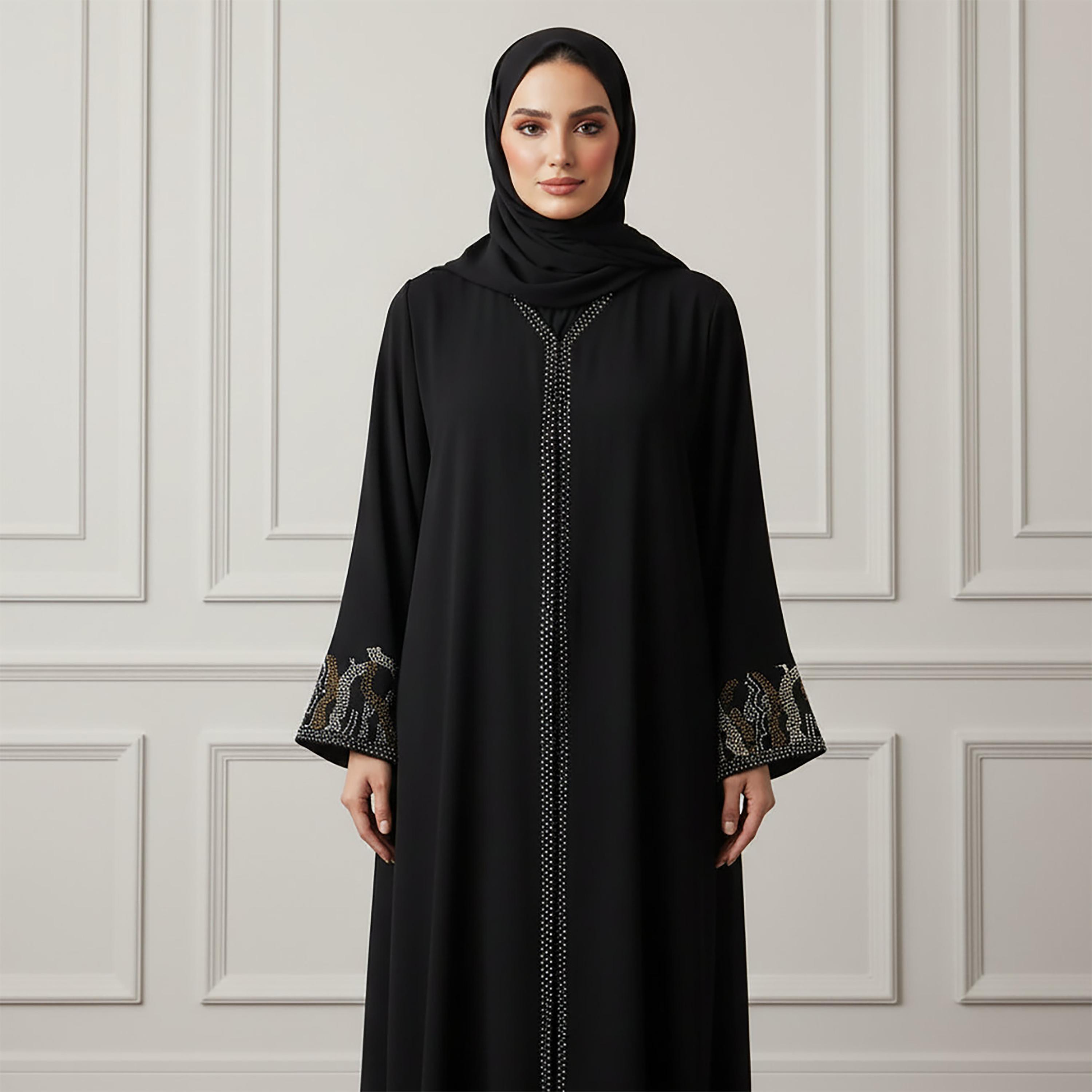عباءة نسائية كريب بأكمام ذات أساور مزينة بلون أسود مع حجاب من نخبة-women-arabicclothing-abayas-image-2