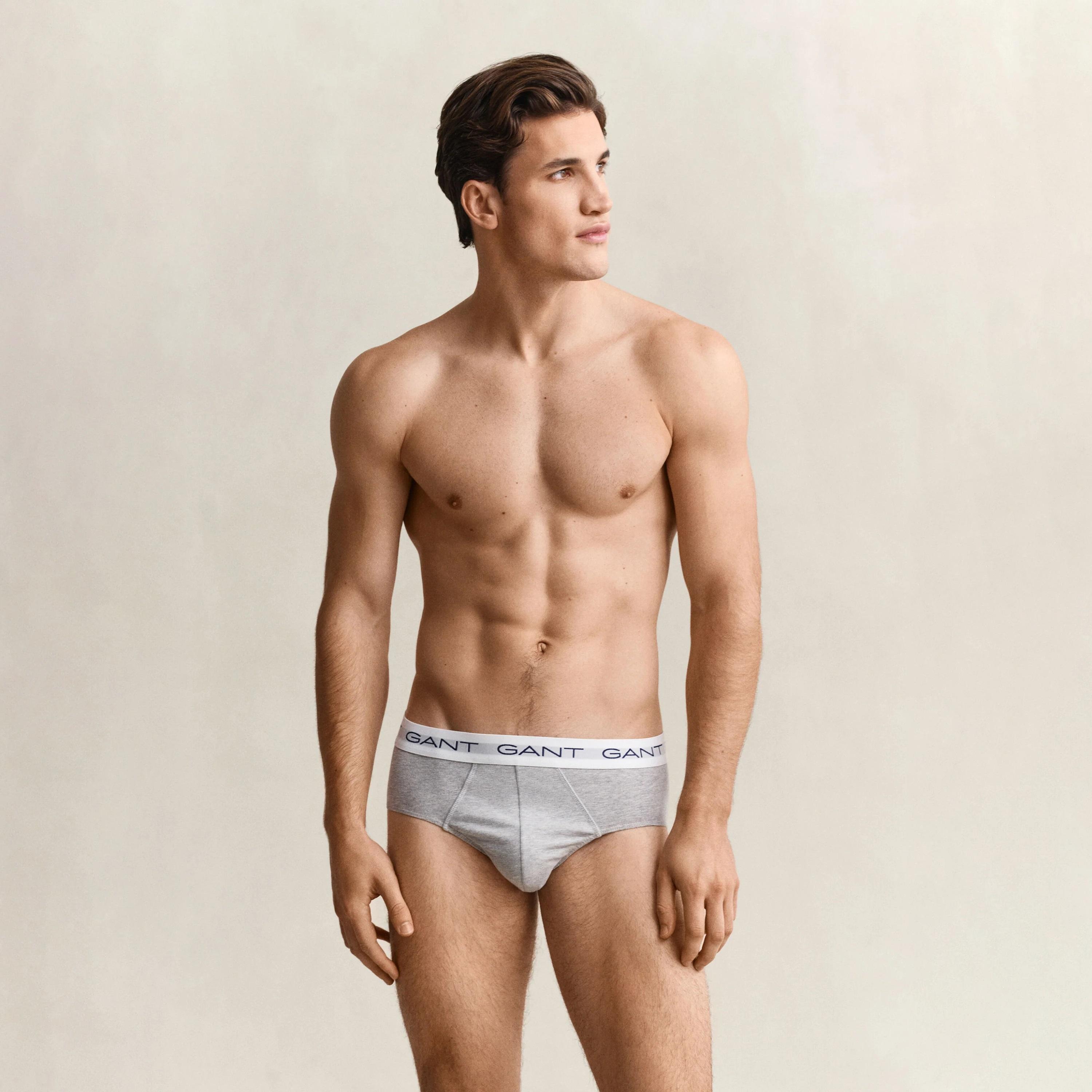 عبوة من 3 سراويل داخلية رجالية بخصر متوسط بطبعة شعار الماركة من جانت-men-clothing-innerwear-underwear-image-2
