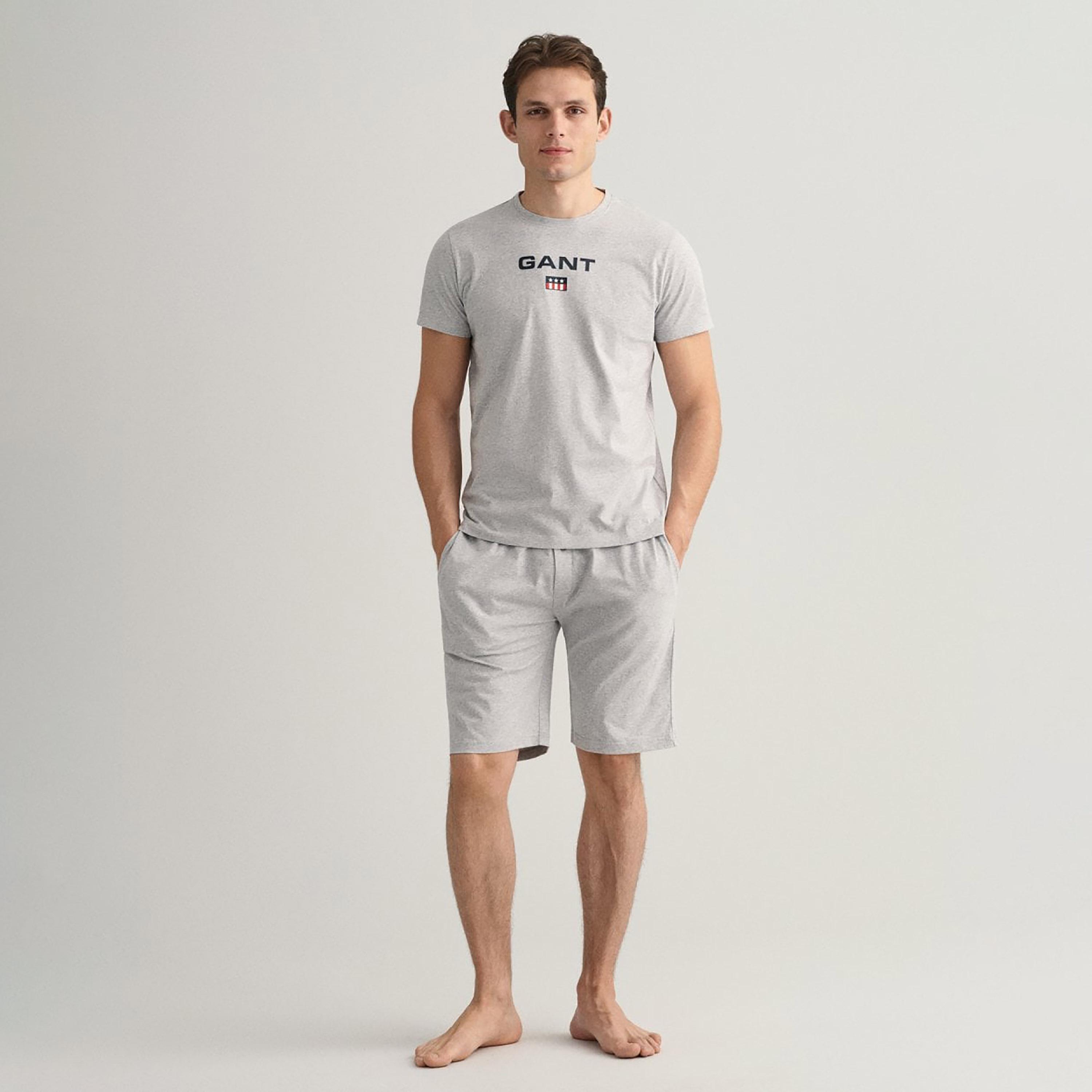 تي-شيرت من جانت لوجو طباعة طاقم الرقبة بأكمام قصيرة ورقبة دائرية-men-clothing-tshirtsandpolos-tshirts-image-2