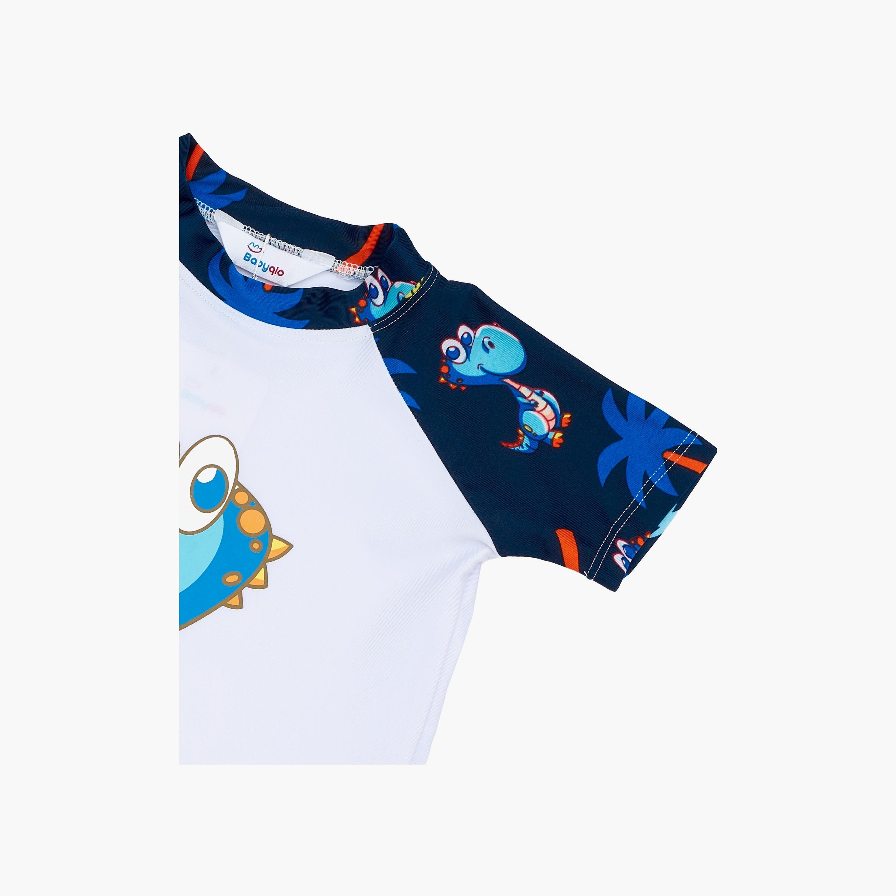 تي شيرت بأكمام قصيرة مطبوع عليه صورة ديناصور وشورت مع قبعة من بيبيكلو-boys-clothing-swimwear-image-5