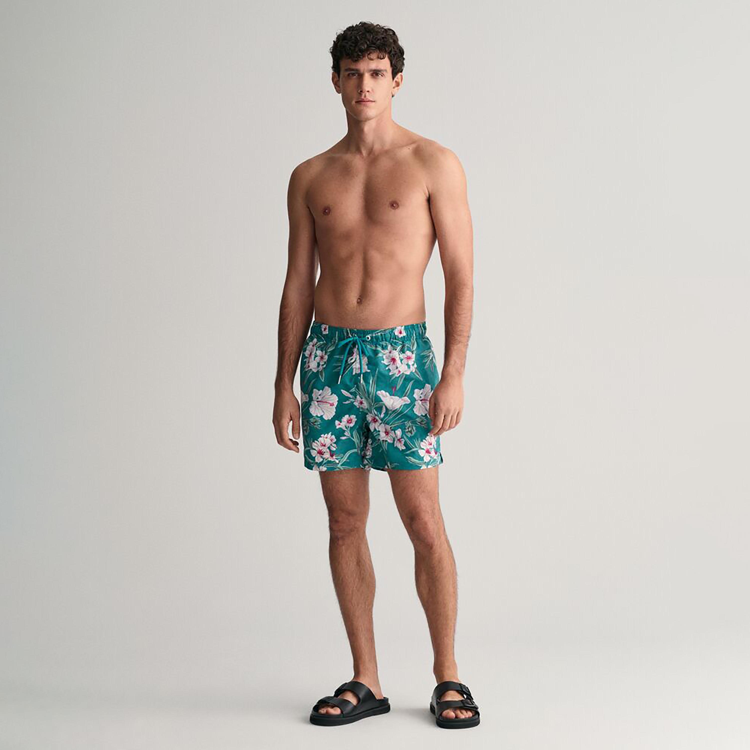 Gant Oleander Floral Print Drawstring Closure Men Shorts-sports-gear-swimming-men-image-2