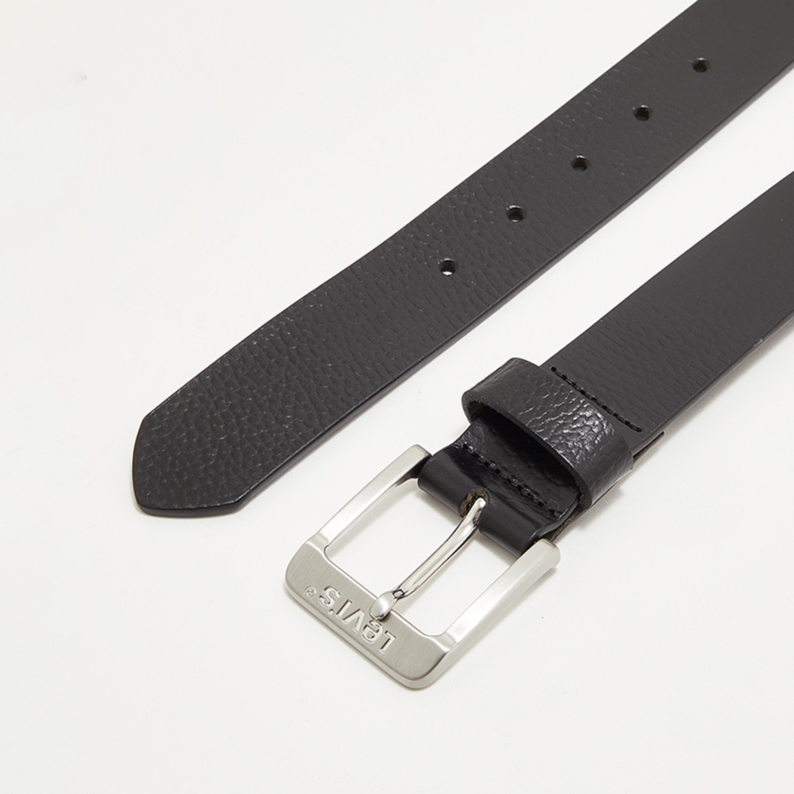 حزام رجالي اسود منقوش من ليفايز-men-beltsandwallets-belts-image-2