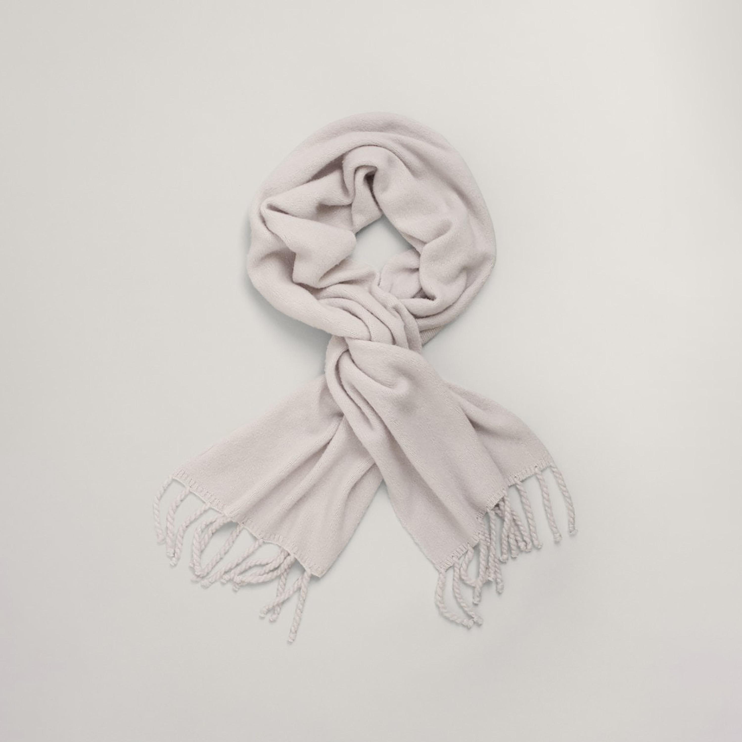 Gant White Knitted Women's Scarf-women-winterwear-scarves-image-1