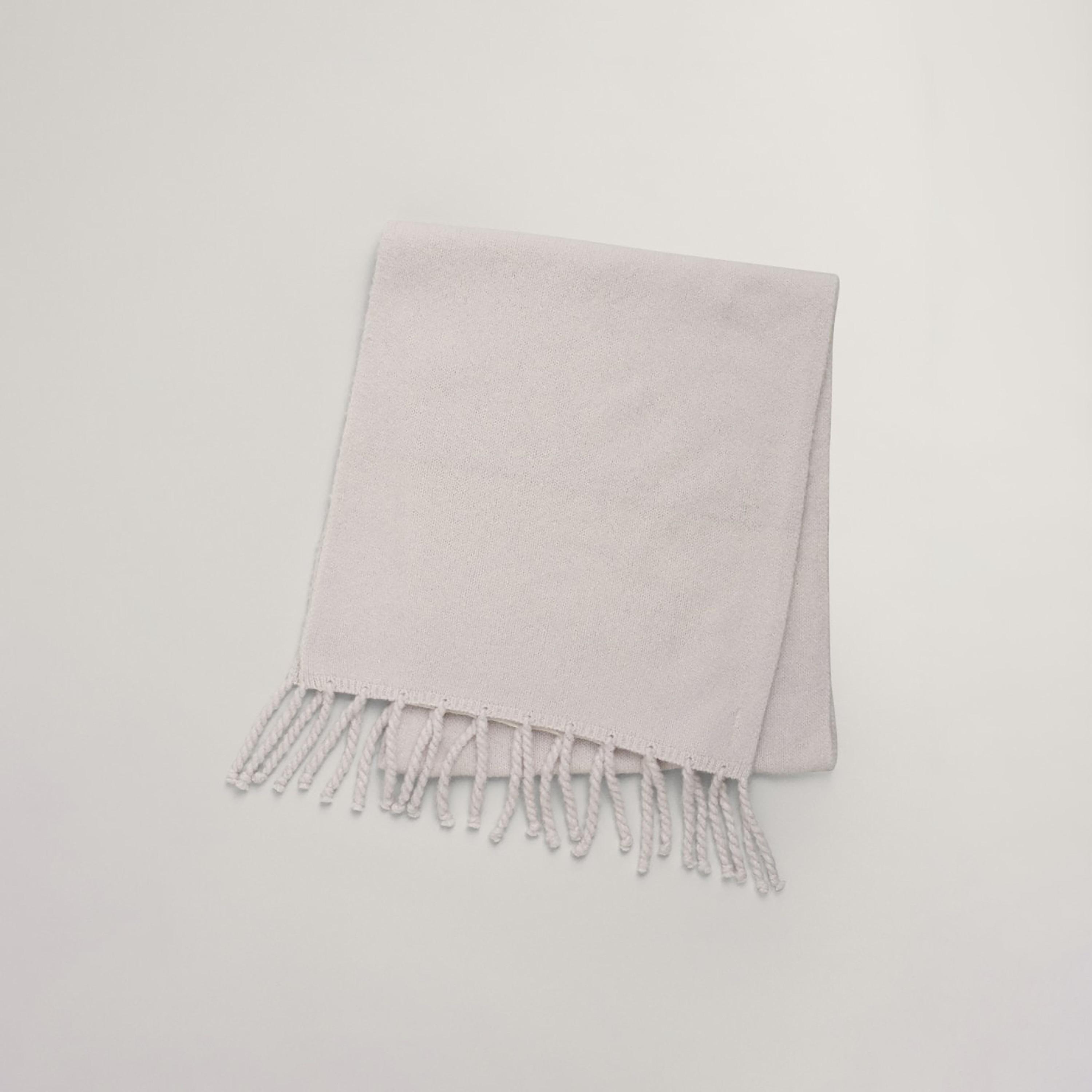 Gant White Knitted Women's Scarf-women-winterwear-scarves-image-2