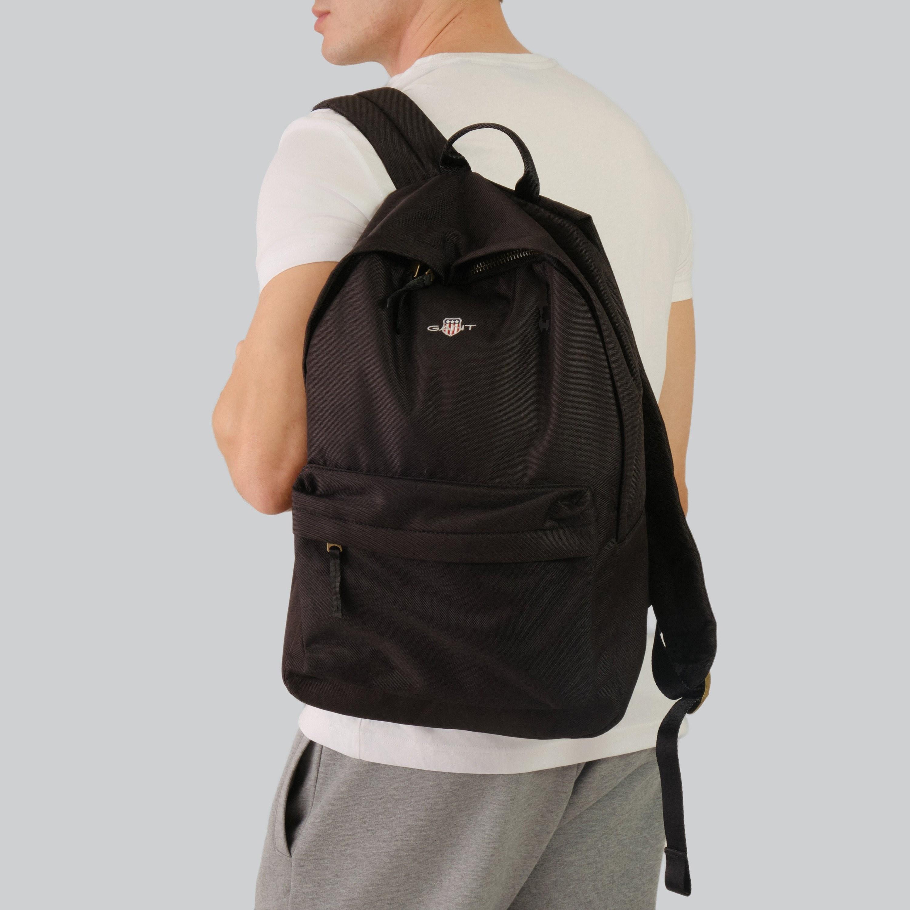 حقيبة ظهر Gant بمقبض عادي مع إغلاق بسحاب وحزام كتف قابل للتعديل-men-bags-image-5