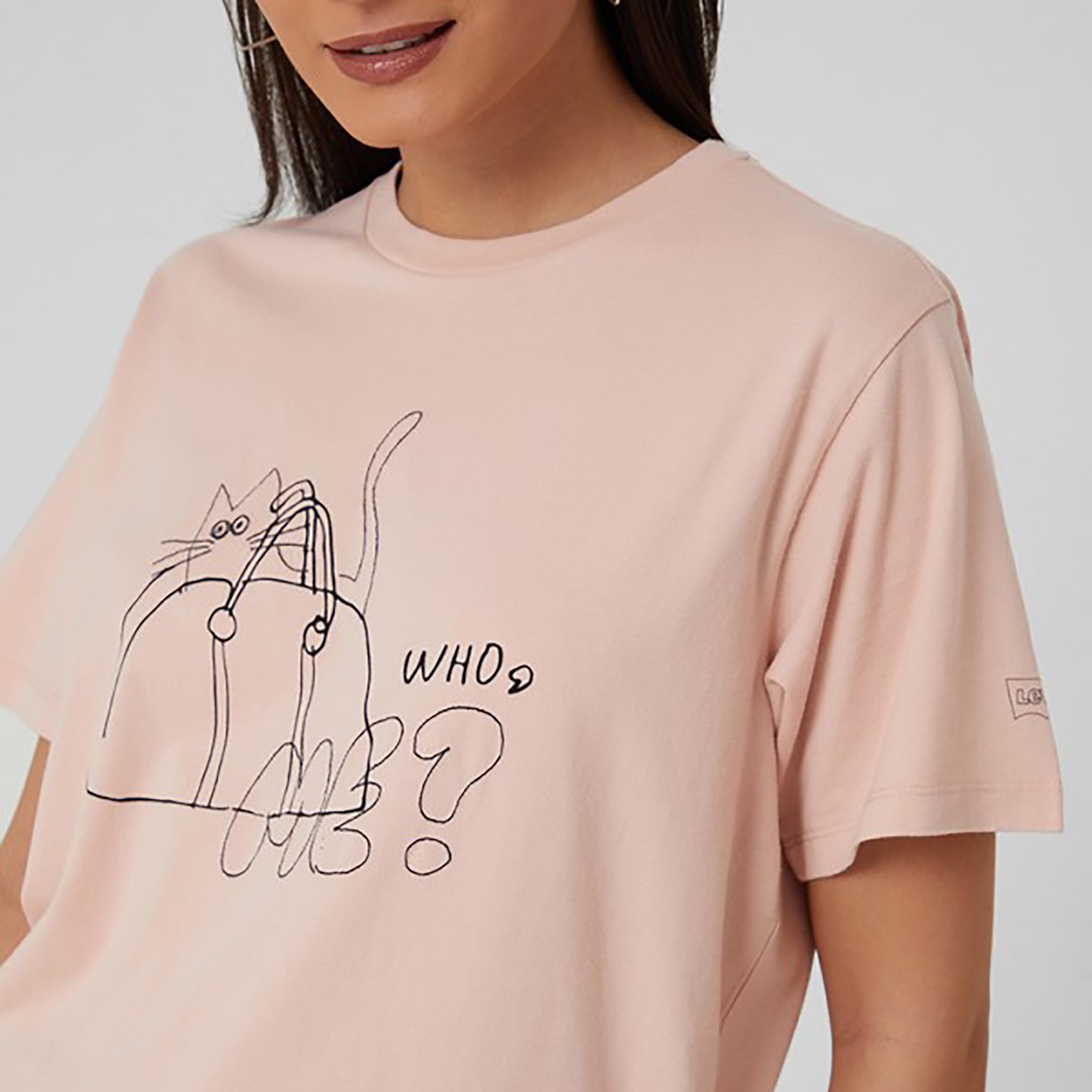تيشيرت ليفايز بأكمام قصيرة وياقة دائرية مع جرافيك-women-clothing-tshirts-image-3