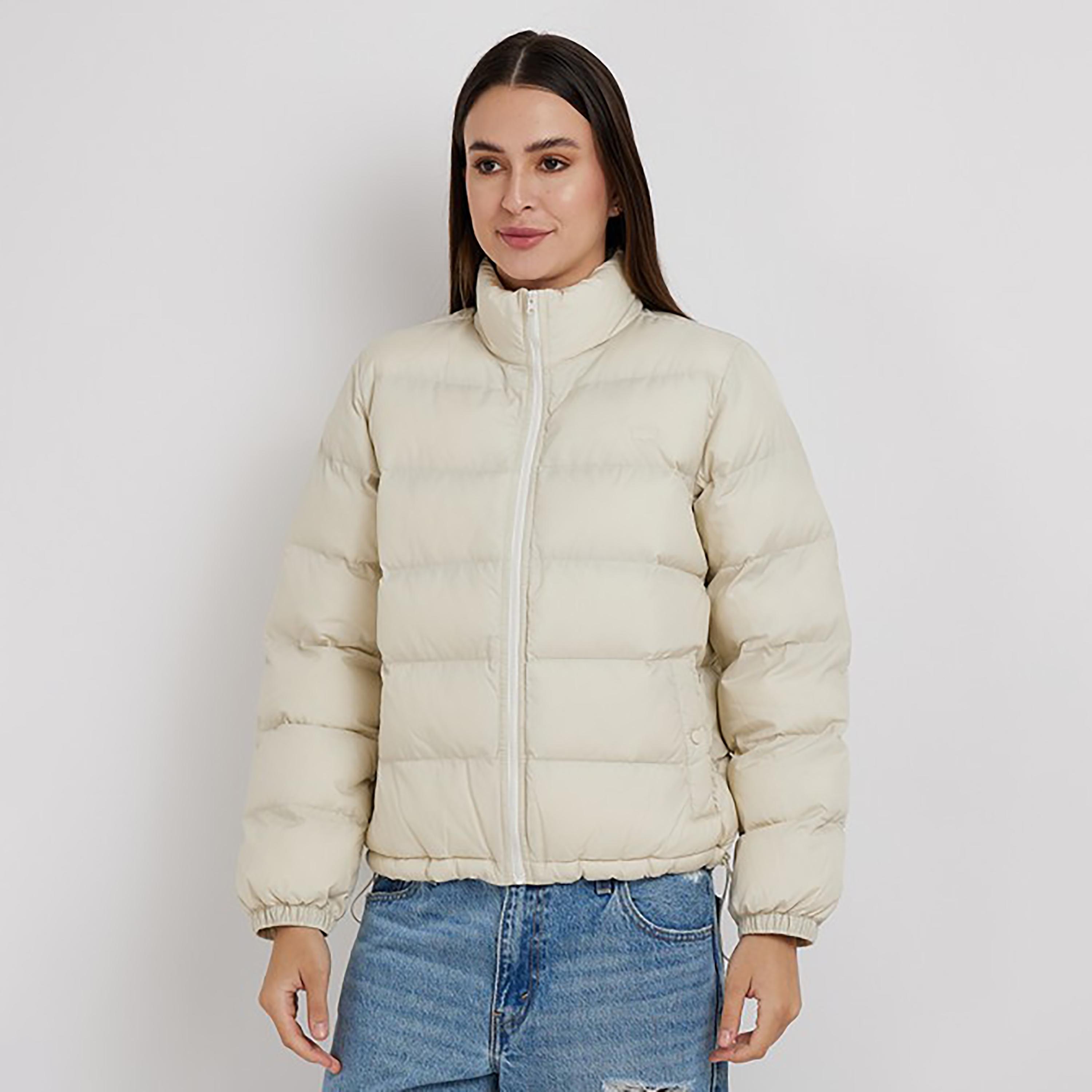 جاكيت ذو مبطنة بياقة عالية ومبطنة من ليفايز-women-clothing-coatsandjackets-jackets-image-2