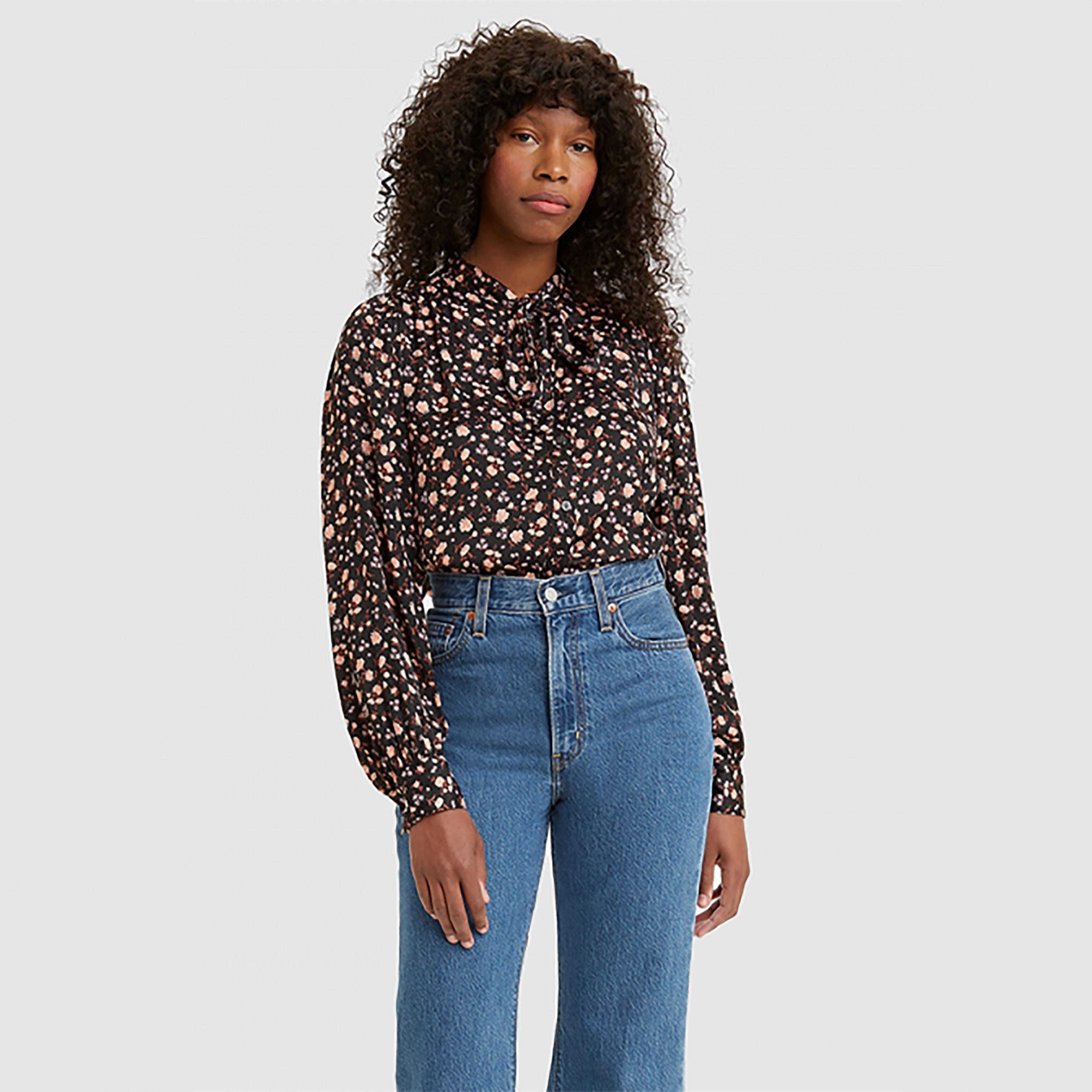 بلوزة ليفايز ذات رقبة مربوطة وأكمام طويلة بأزهار-women-clothing-shirtsandblouses-blouses-image-1