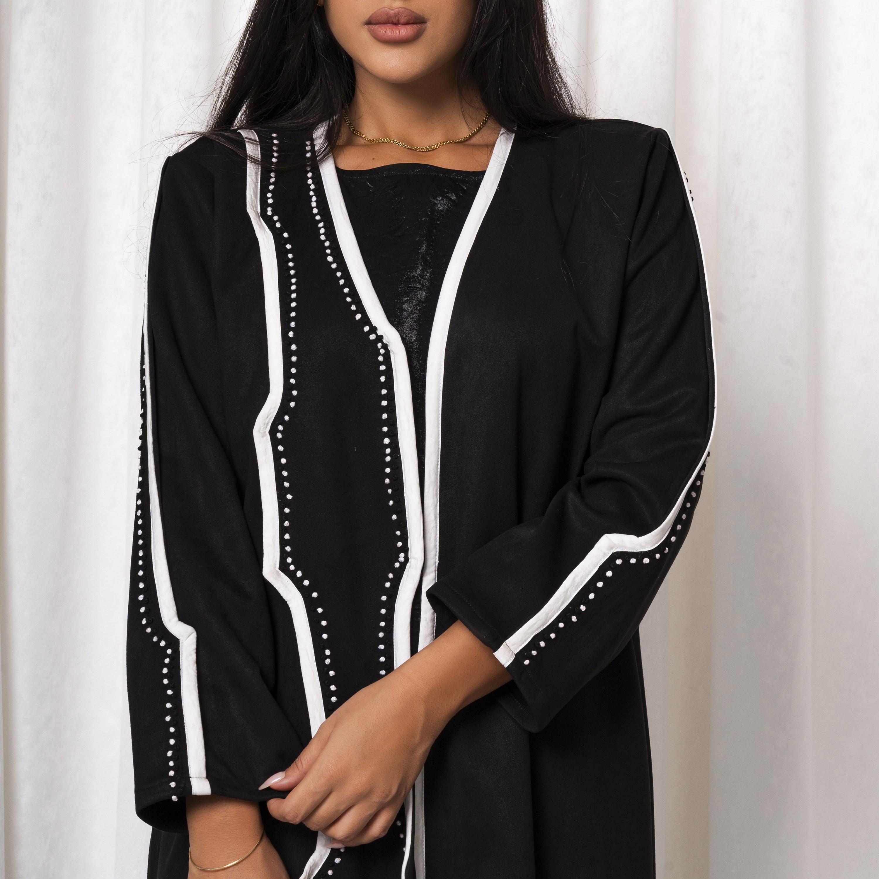 Moistreet Black Embroidered Handmade Shamua Women's Abaya-women-arabicclothing-abayas-image-2