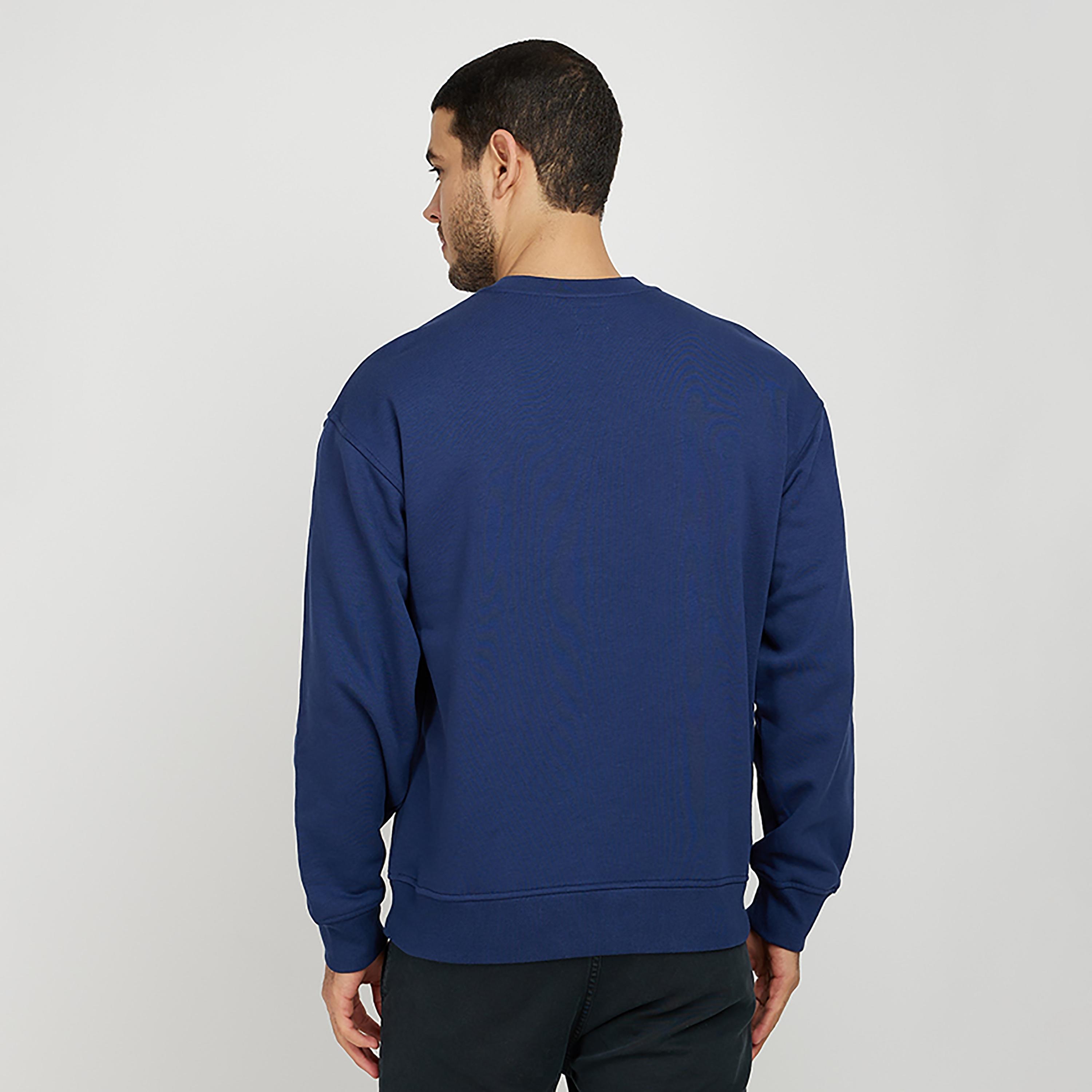 Levi's Plain Crew Neck Sweatshirt-men-clothing-hoodiesandsweatshirts-image-2