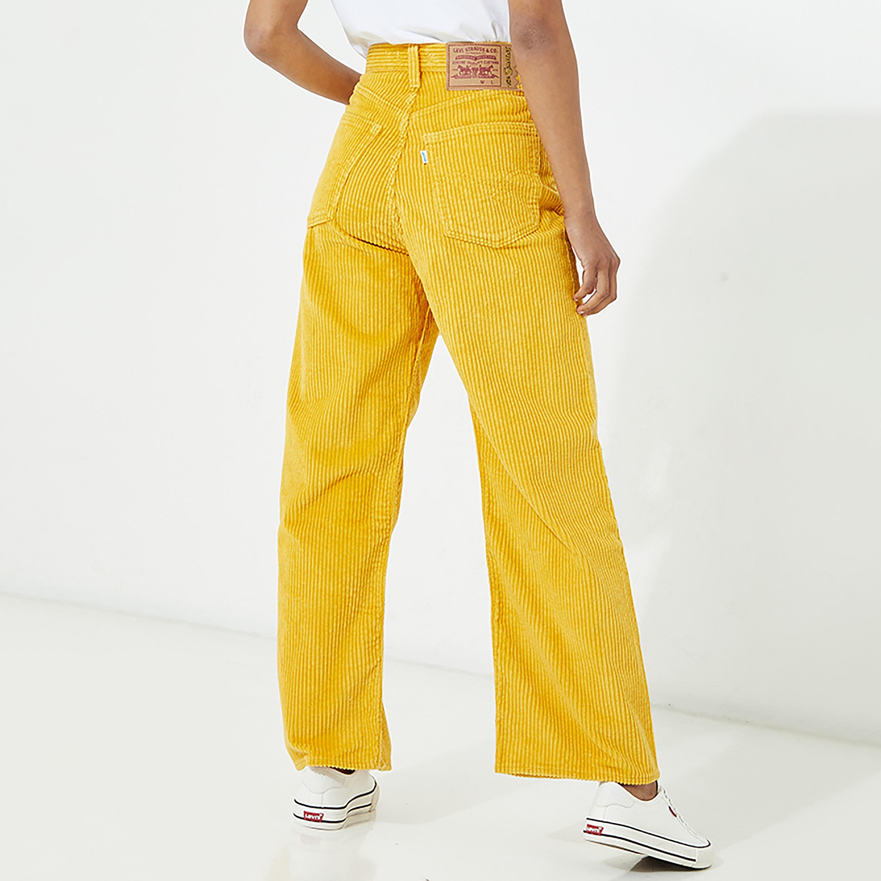 جينز كوردروي من ليفايز بمتوسط الارتفاع مع سليم فت بلون اصفر-women-clothing-bottoms-jeans-image-2