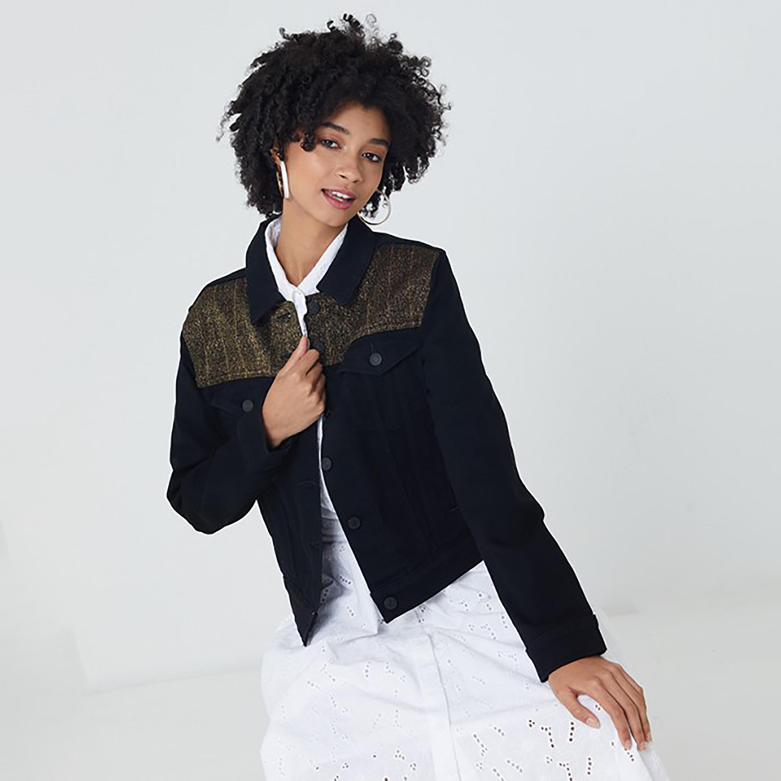Levi's Plain Trucker Jacket-women-clothing-coatsandjackets-jackets-image-1