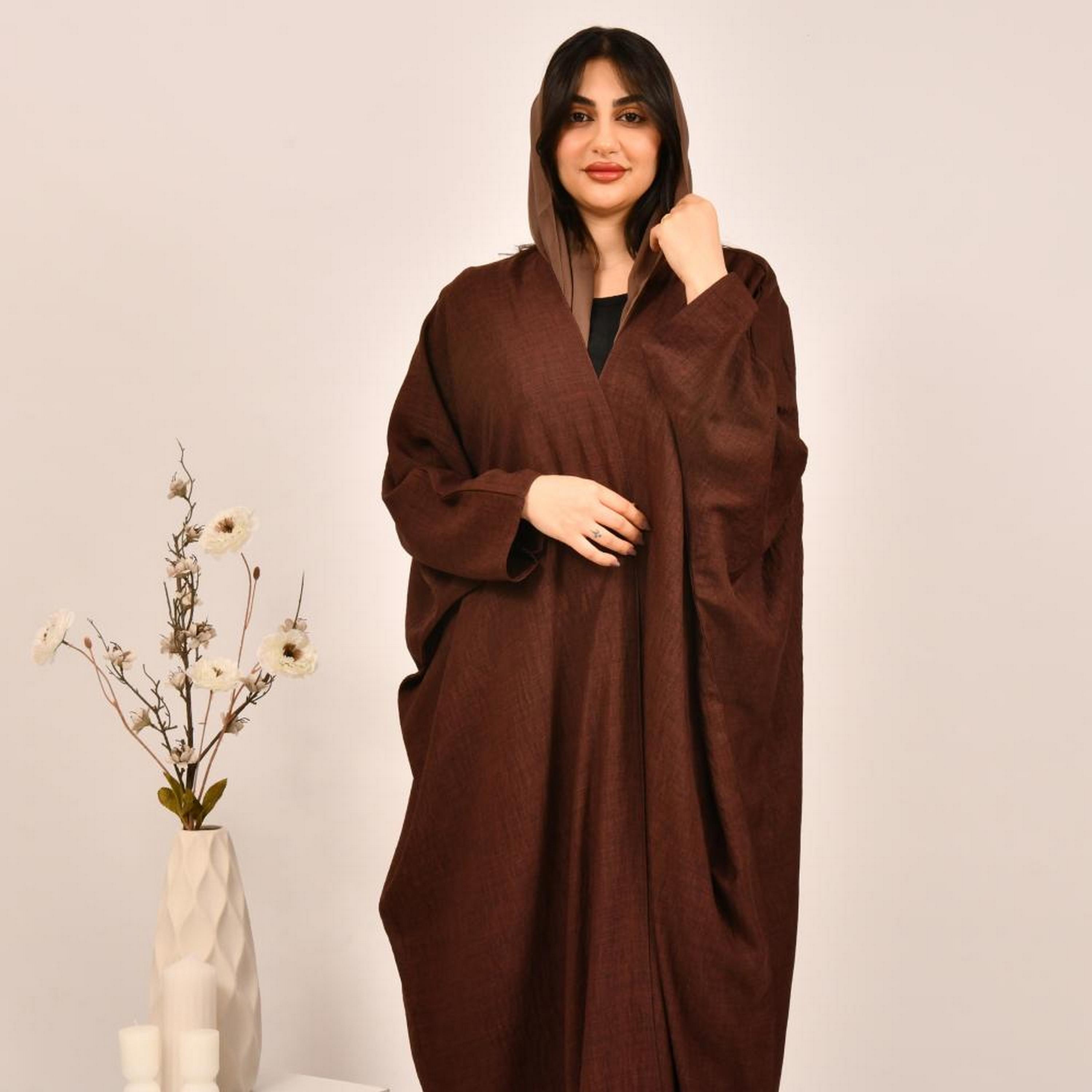 عباية بيشت من الكتان البني مع حجاب من بيوند عباية-women-arabicclothing-abayas-image-2